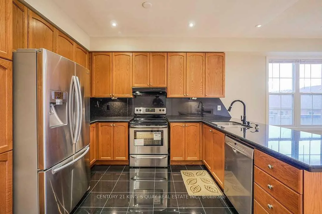 Photo 10 of 10518 Victoria Square Boulevard, Markham, Cathedraltown — HOMEH
