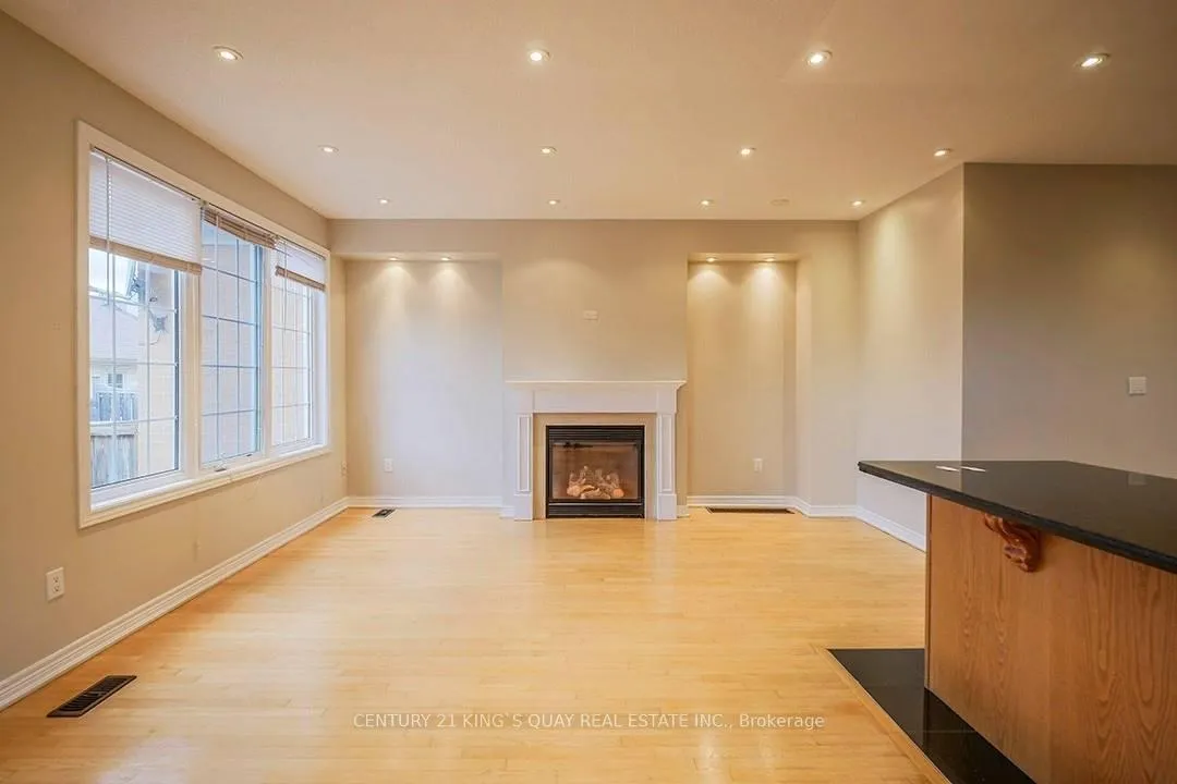 Photo 14 of 10518 Victoria Square Boulevard, Markham, Cathedraltown — HOMEH