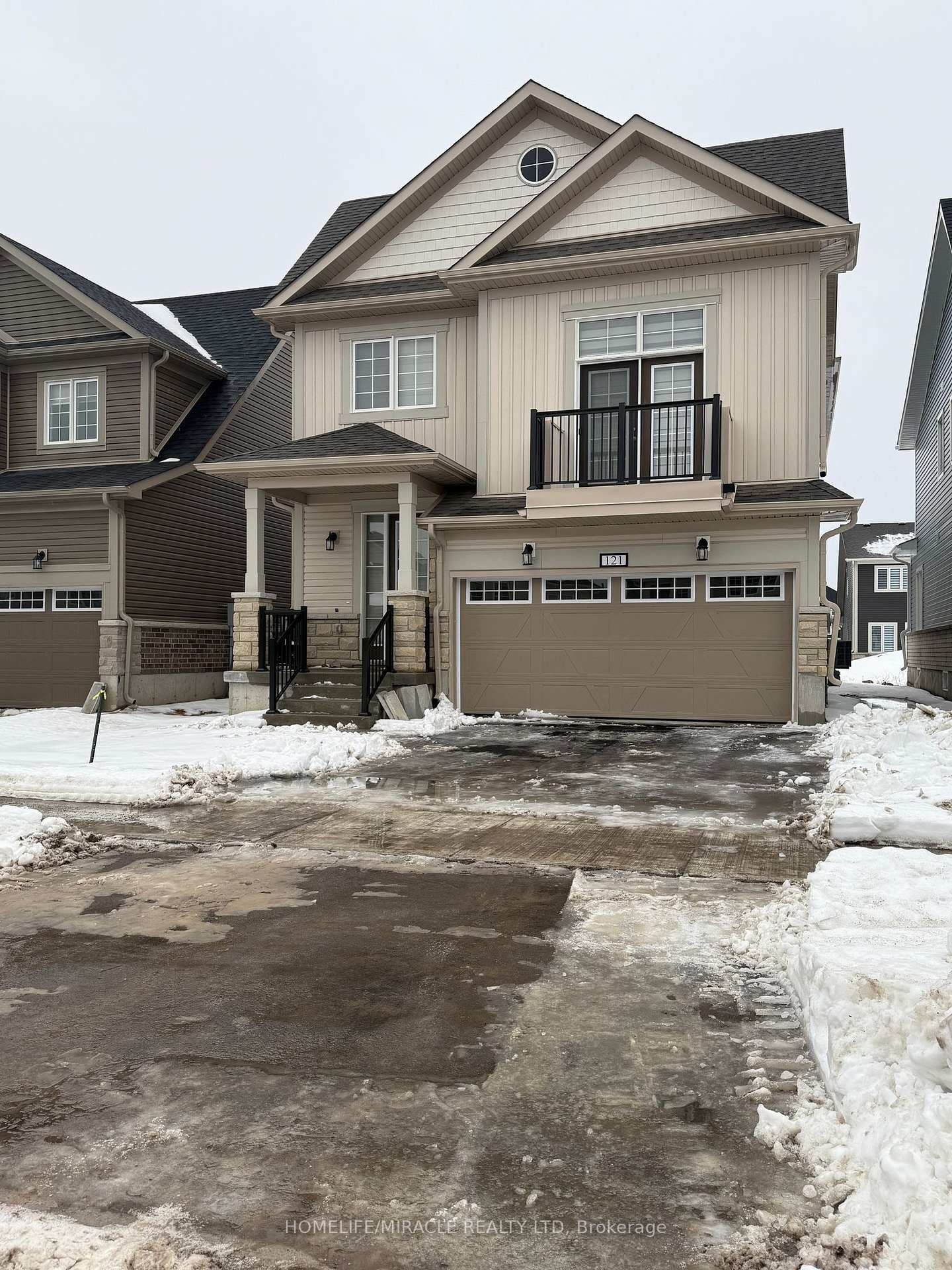 Photo 2 of 121 Oakmont Drive, Loyalist, Bath — HOMEH