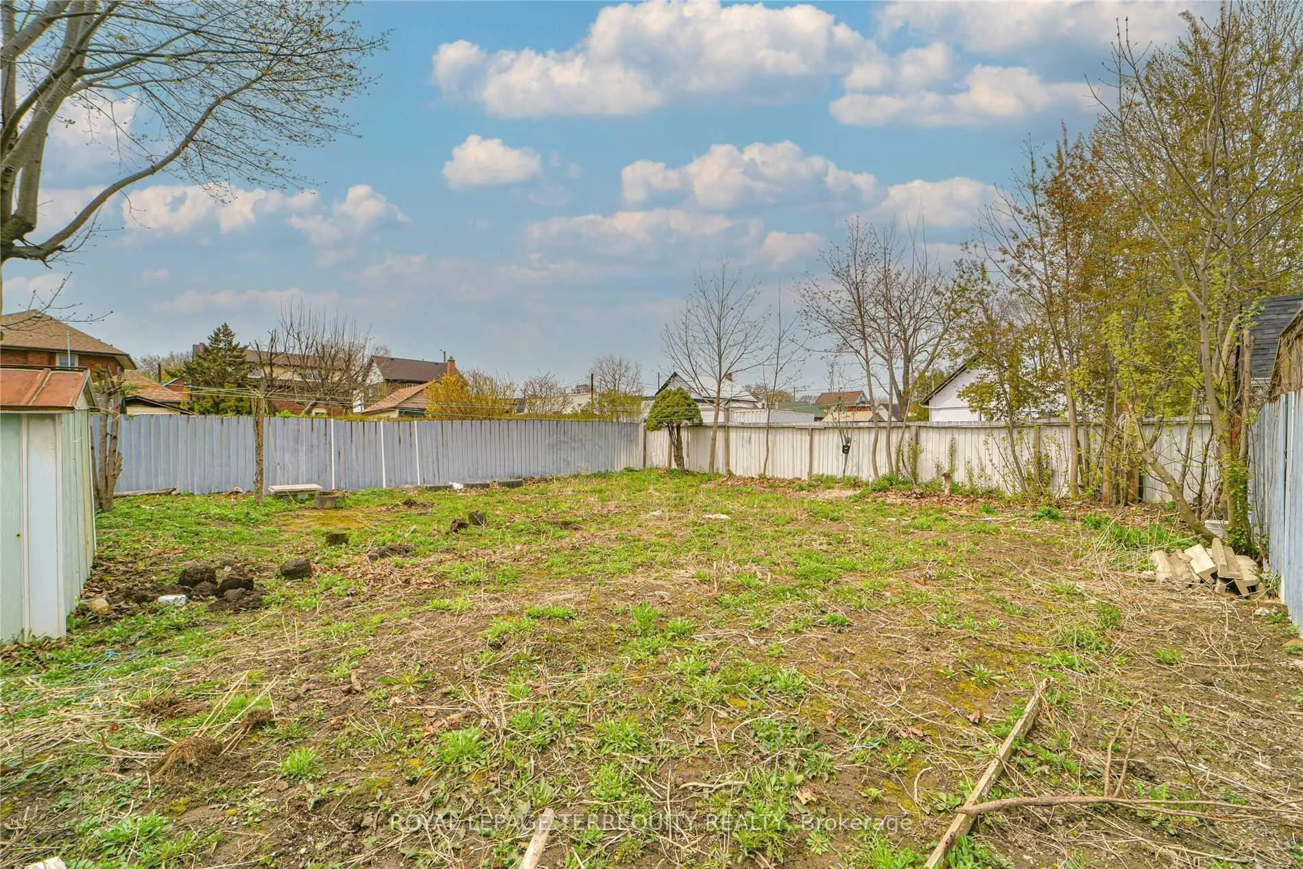 Photo 13 of Unit Main Floor, 290 Gliddon Avenue, Oshawa, Central — HOMEH