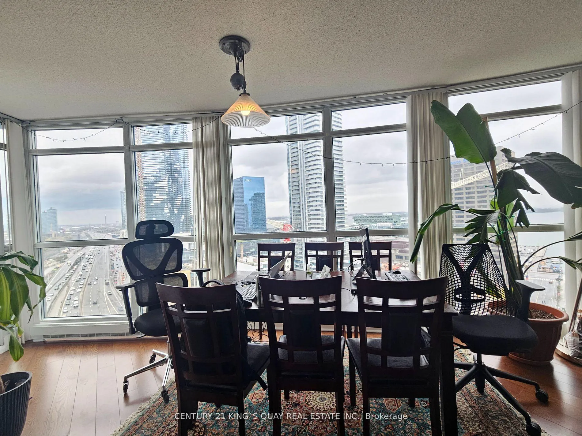 Photo 6 of Unit 2111, 18 Yonge Street, Toronto, Waterfront Communities — HOMEH