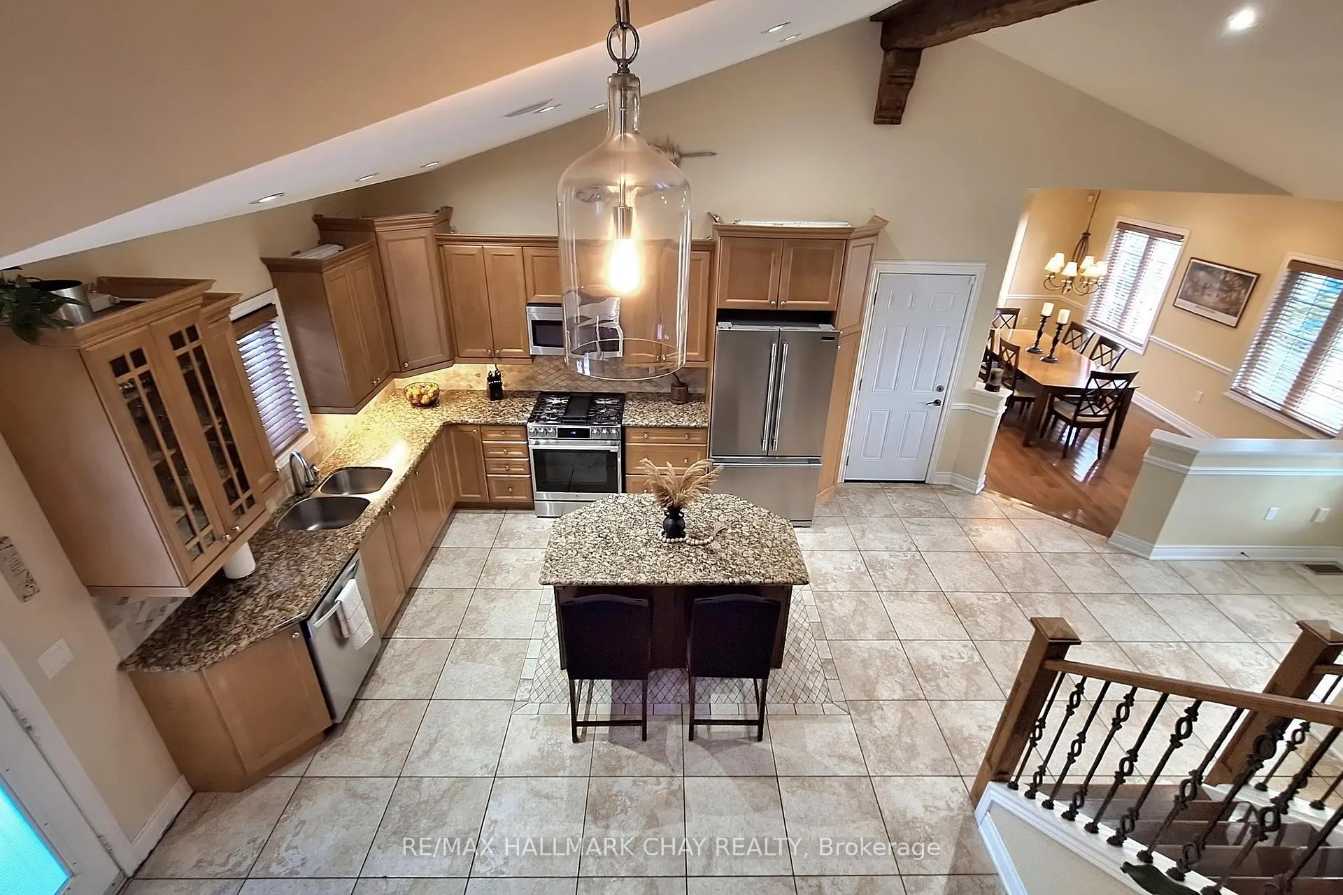 Photo 11 of 1069 Booth Avenue, Innisfil, Alcona — HOMEH