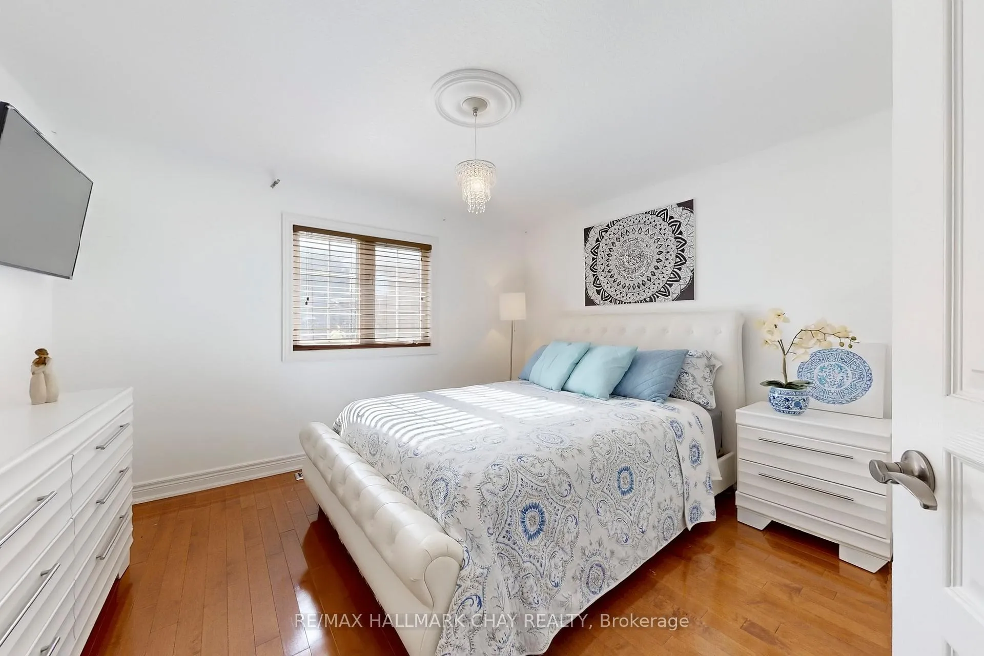 Photo 20 of 1069 Booth Avenue, Innisfil, Alcona — HOMEH