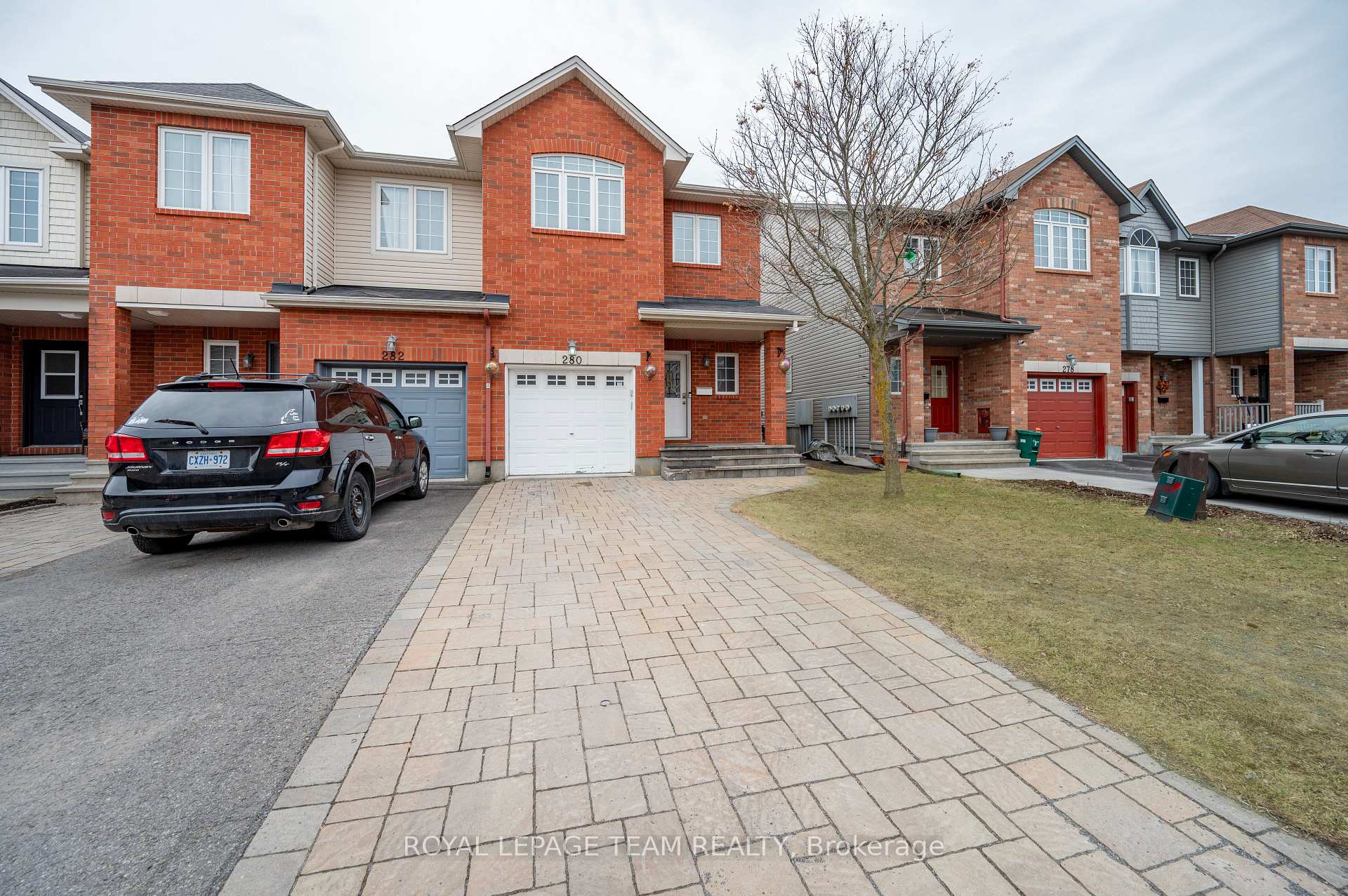 Photo 1 of 280 Macoun Circle, Ottawa, Hunt Club Park/Greenboro — HOMEH