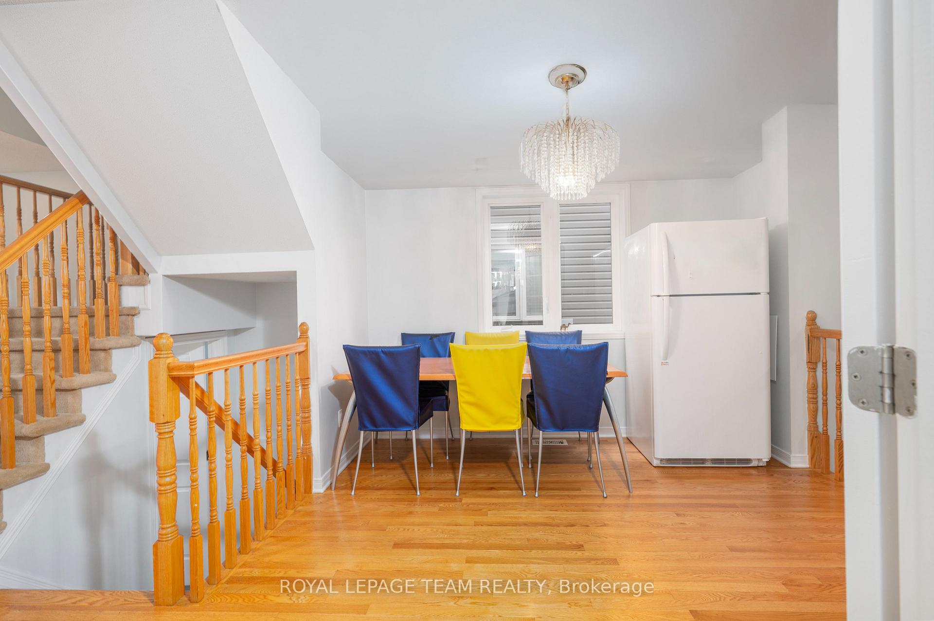 Photo 7 of 280 Macoun Circle, Ottawa, Hunt Club Park/Greenboro — HOMEH
