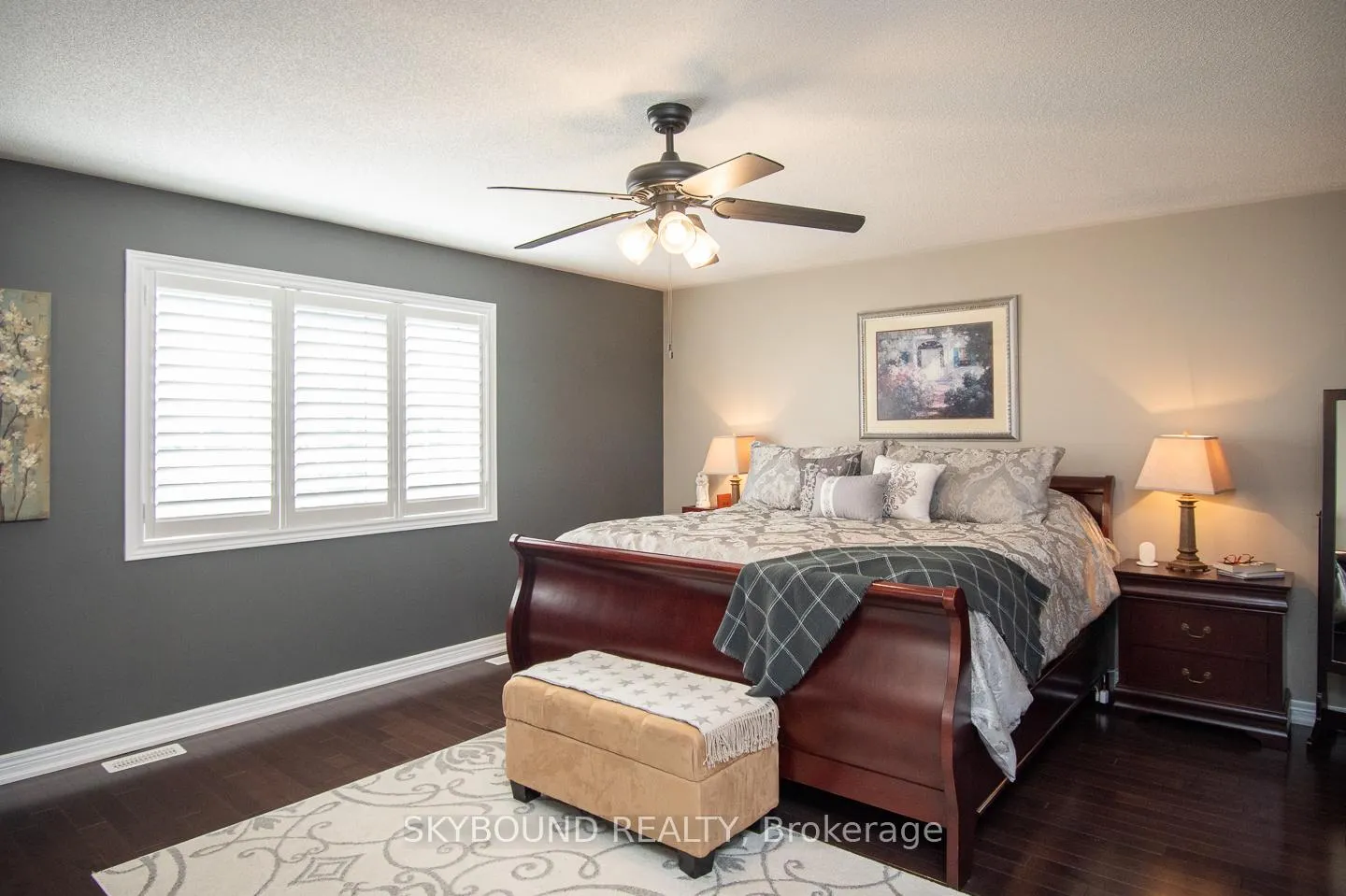 Photo 16 of 38 Silver Pond Drive, Halton Hills, Georgetown — HOMEH