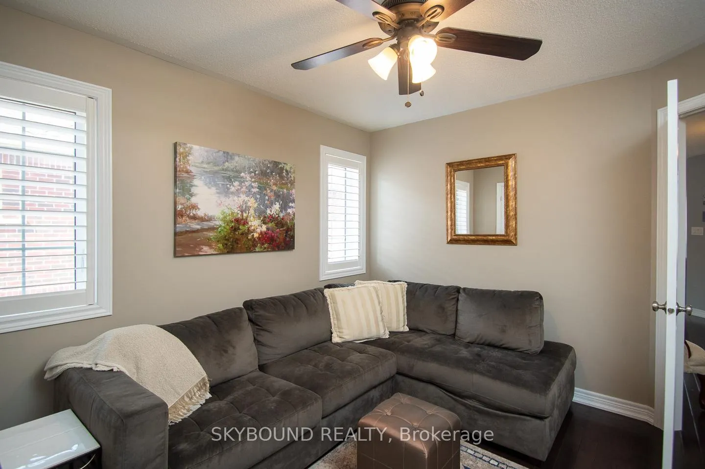 Photo 22 of 38 Silver Pond Drive, Halton Hills, Georgetown — HOMEH