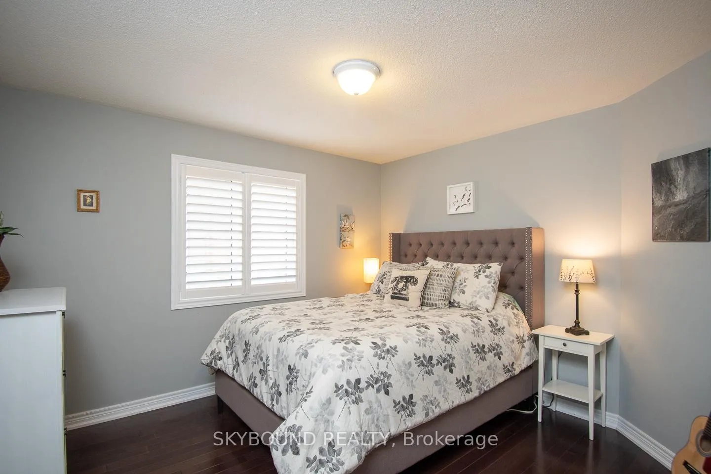 Photo 23 of 38 Silver Pond Drive, Halton Hills, Georgetown — HOMEH