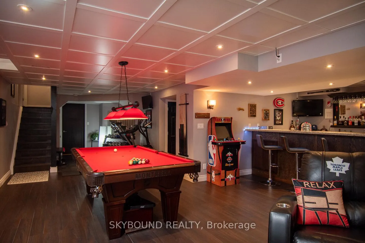 Photo 27 of 38 Silver Pond Drive, Halton Hills, Georgetown — HOMEH