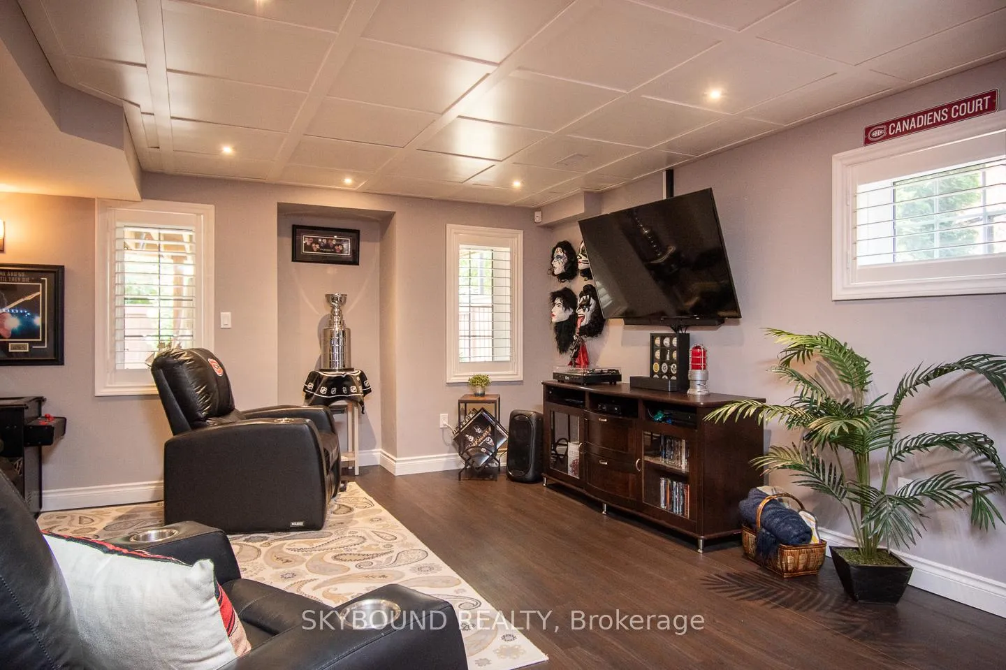 Photo 29 of 38 Silver Pond Drive, Halton Hills, Georgetown — HOMEH
