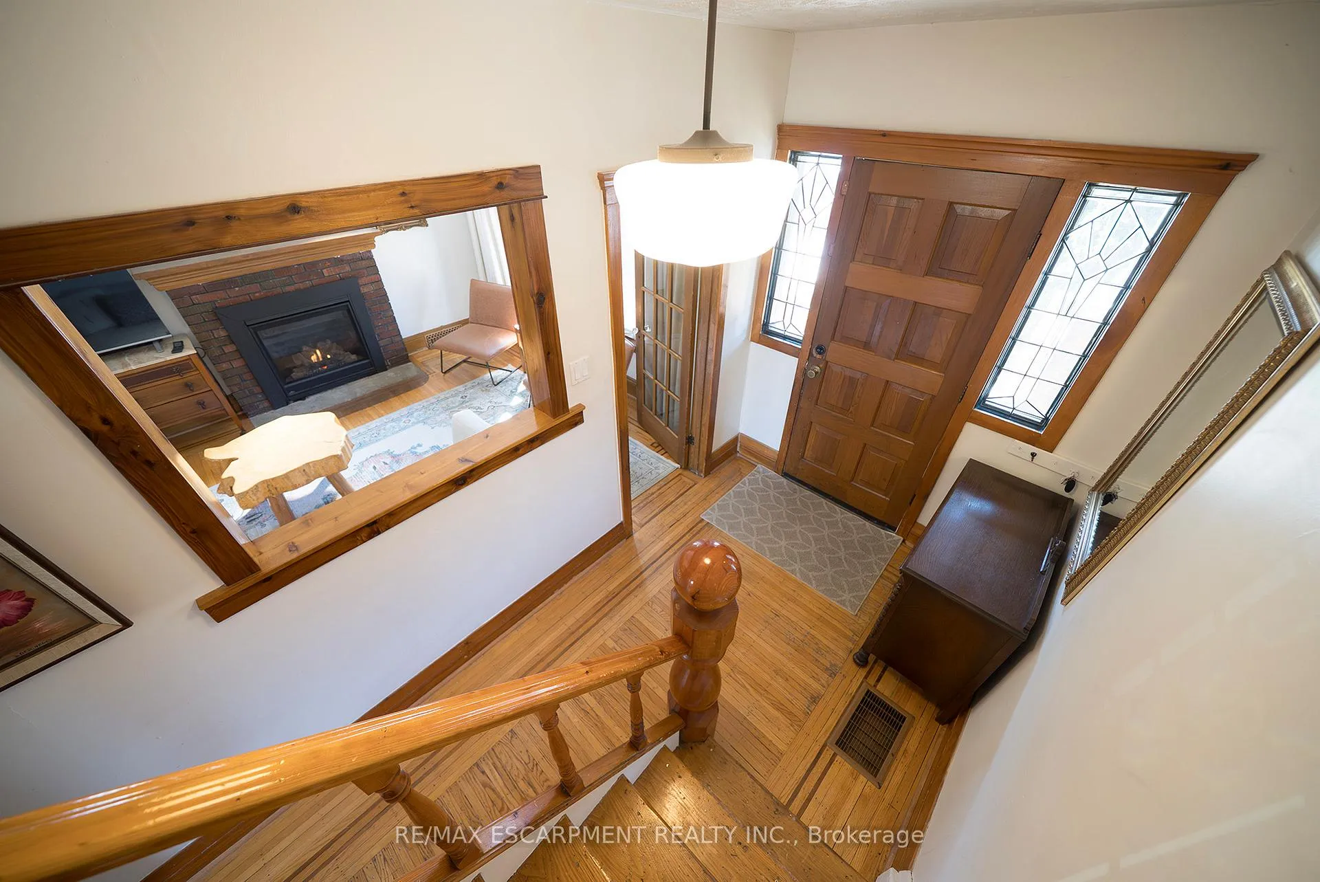 Photo 3 of 35 Rutherford Avenue, Hamilton, St. Clair — HOMEH