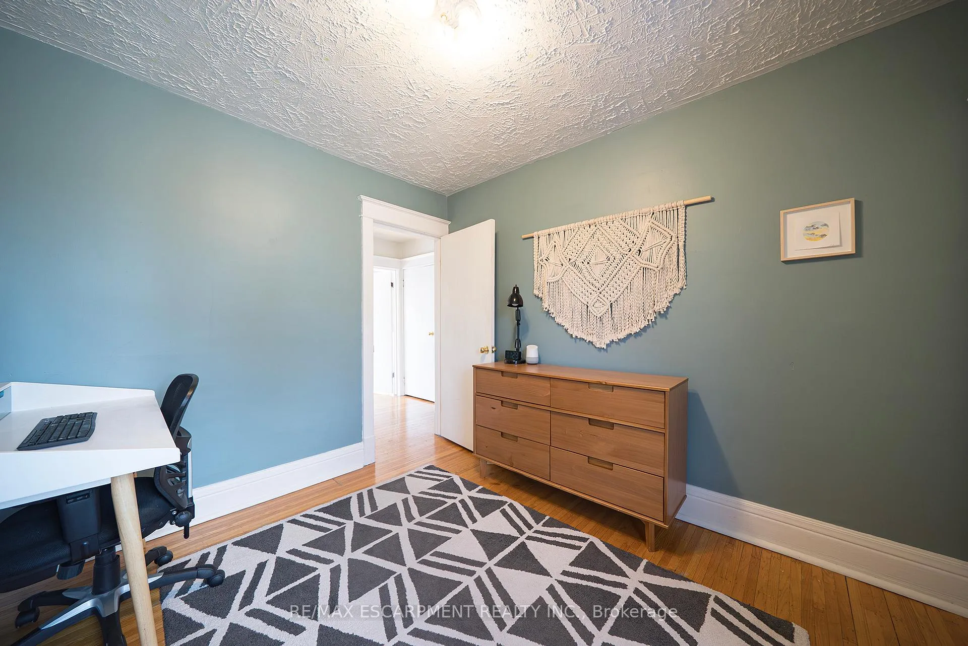 Photo 17 of 35 Rutherford Avenue, Hamilton, St. Clair — HOMEH