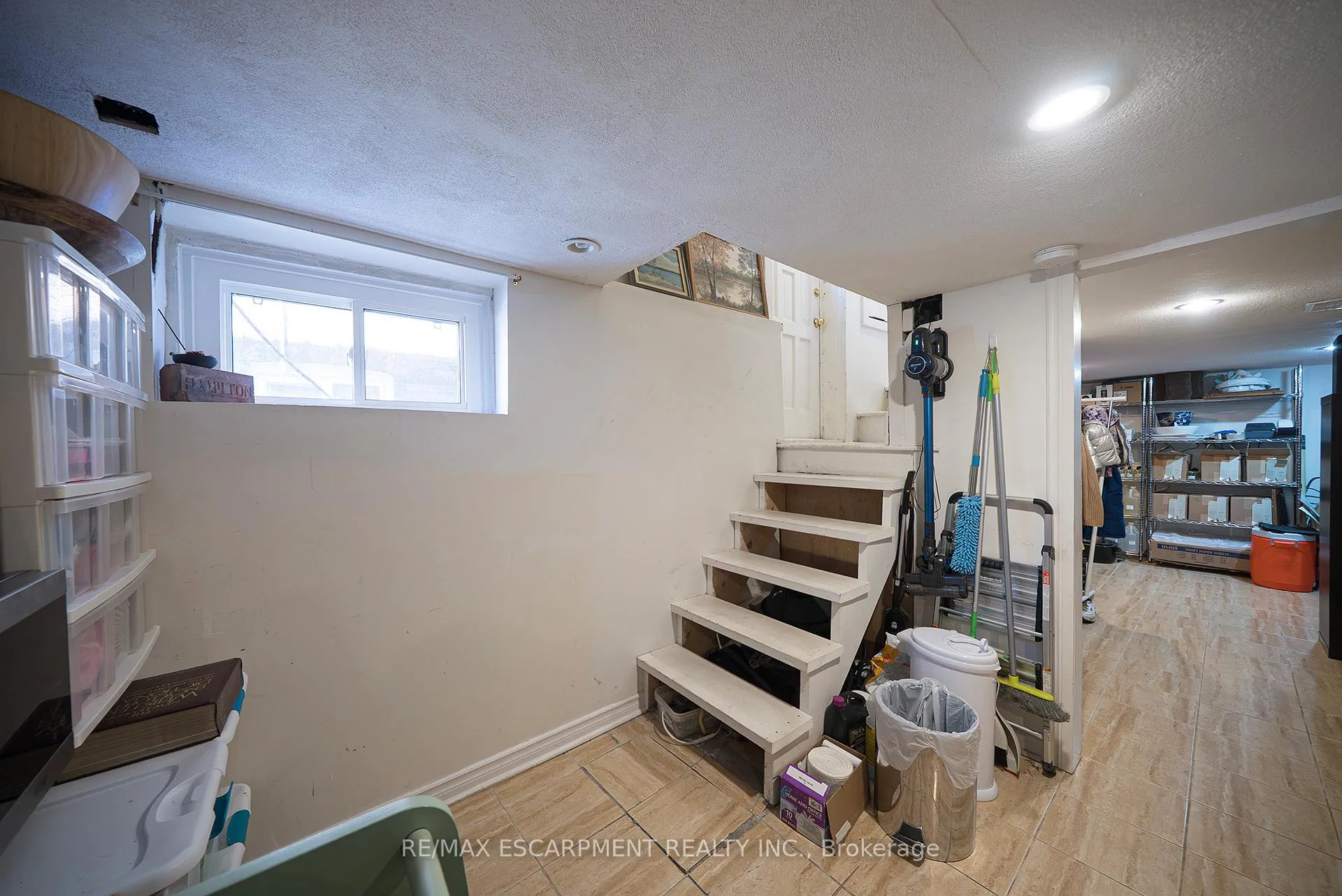 Photo 29 of 35 Rutherford Avenue, Hamilton, St. Clair — HOMEH