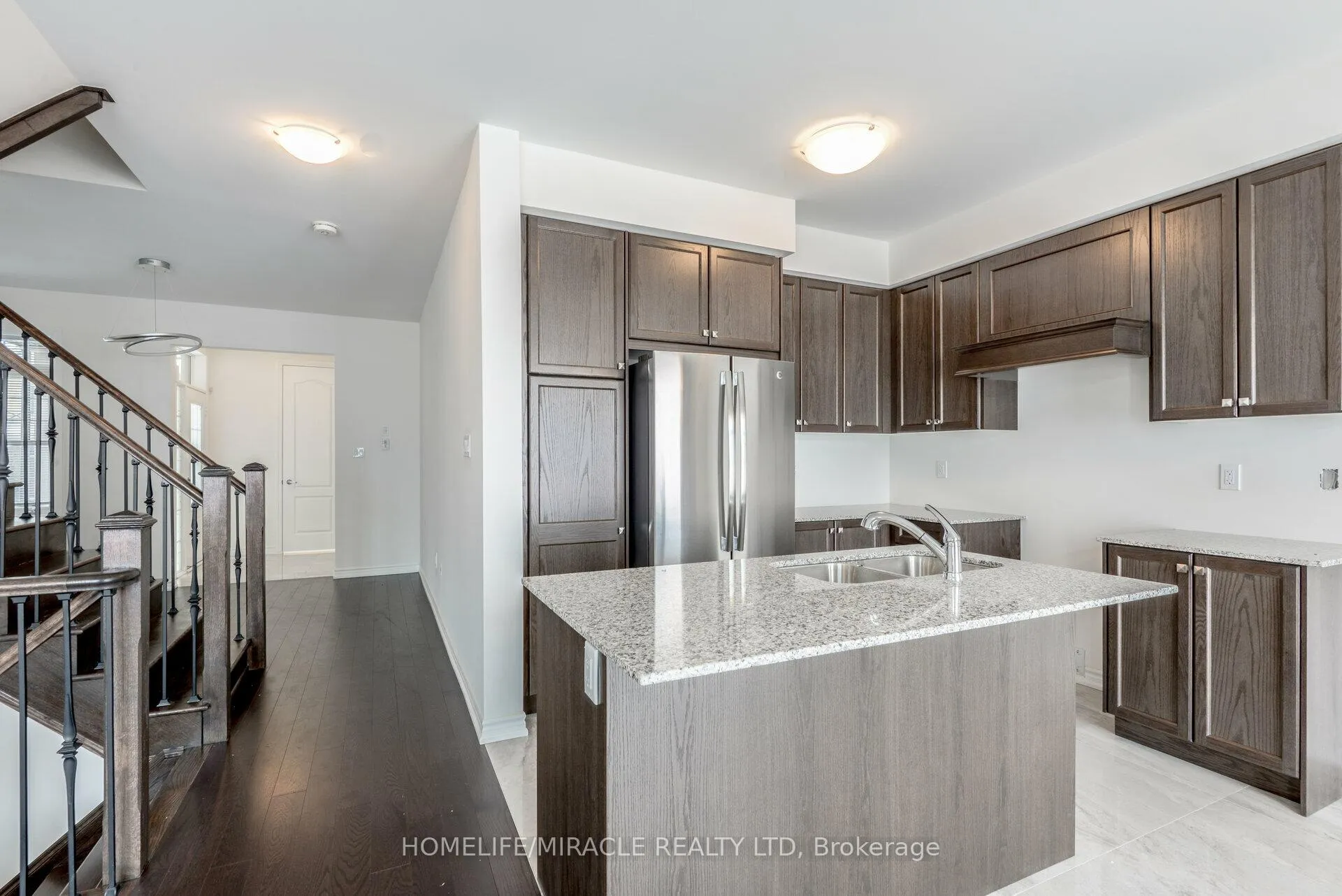 Photo 18 of 28 Faders Drive, Brampton, Northwest Brampton — HOMEH