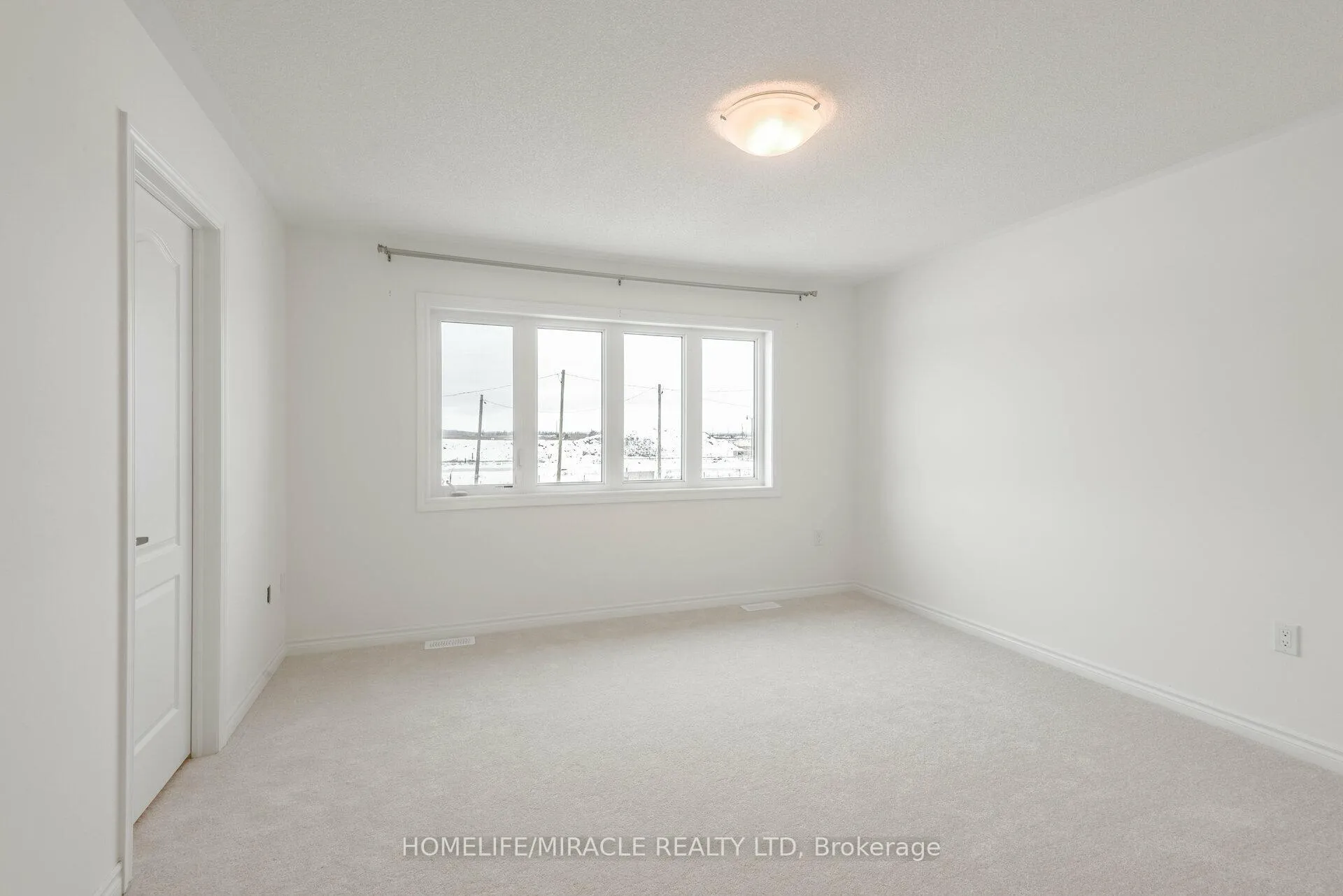 Photo 23 of 28 Faders Drive, Brampton, Northwest Brampton — HOMEH