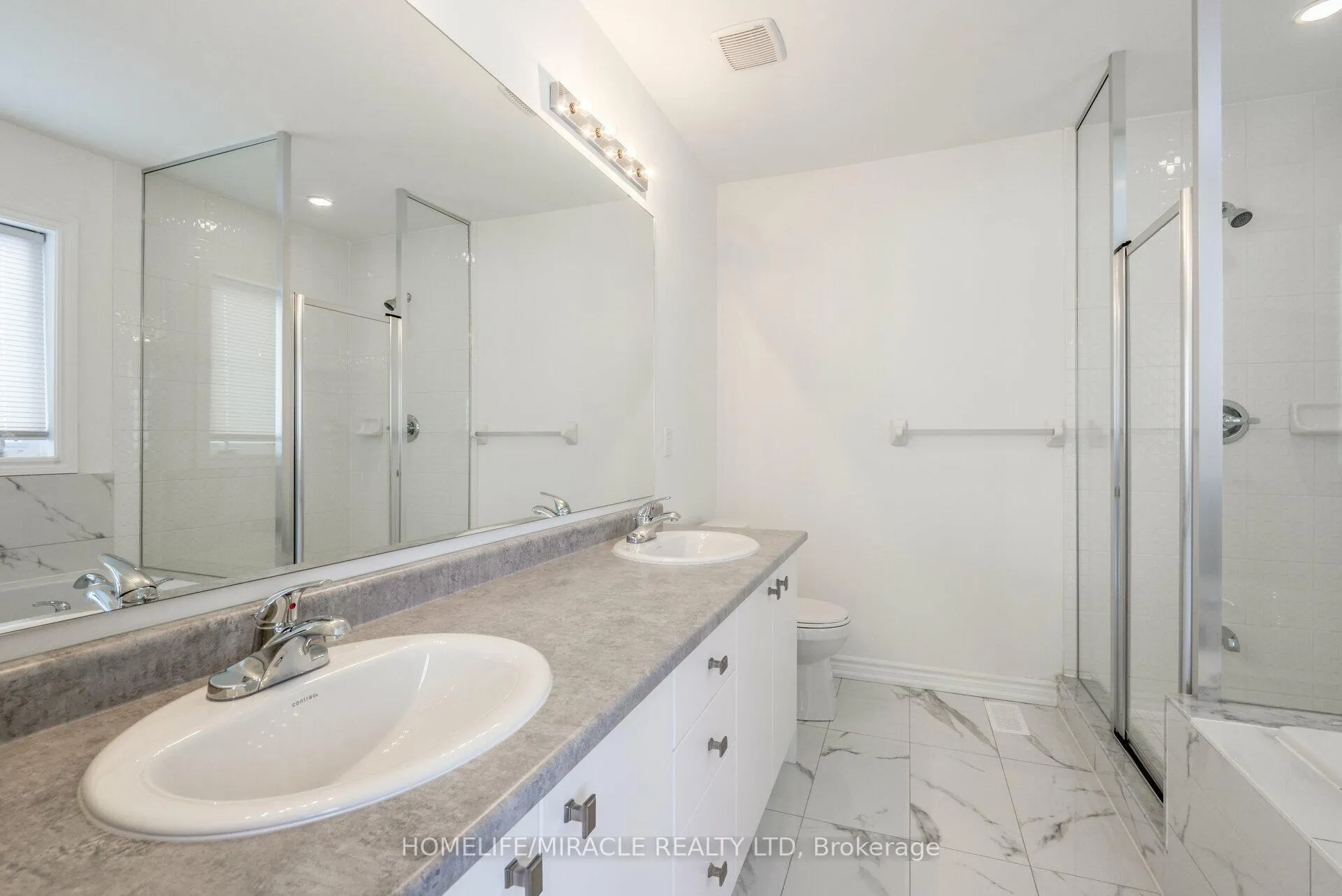 Photo 27 of 28 Faders Drive, Brampton, Northwest Brampton — HOMEH