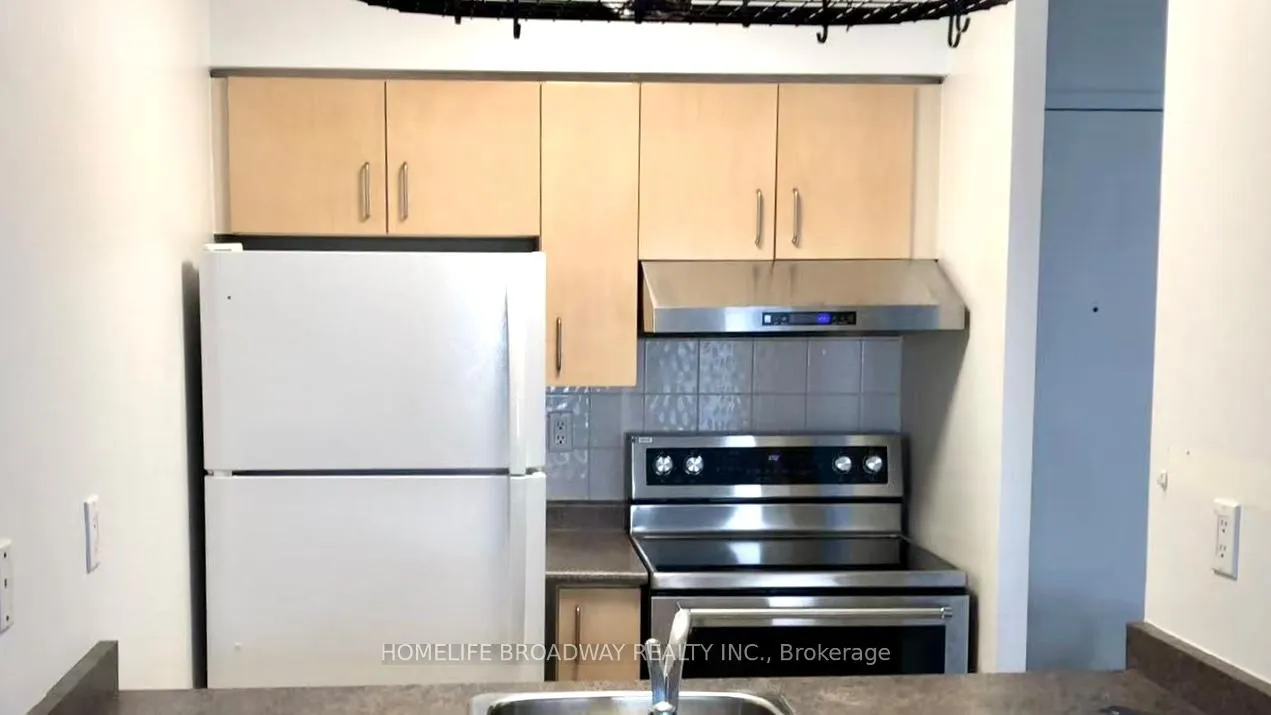 Photo 2 of Unit 406, 119 Merton Street, Toronto, Mount Pleasant West — HOMEH