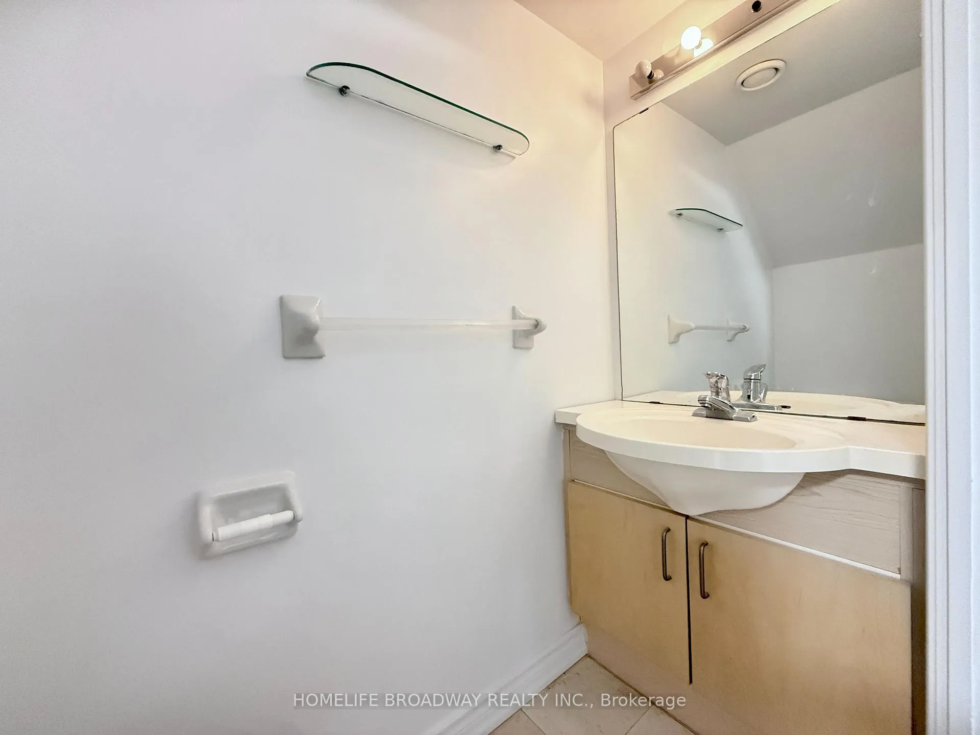 Photo 6 of Unit 406, 119 Merton Street, Toronto, Mount Pleasant West — HOMEH