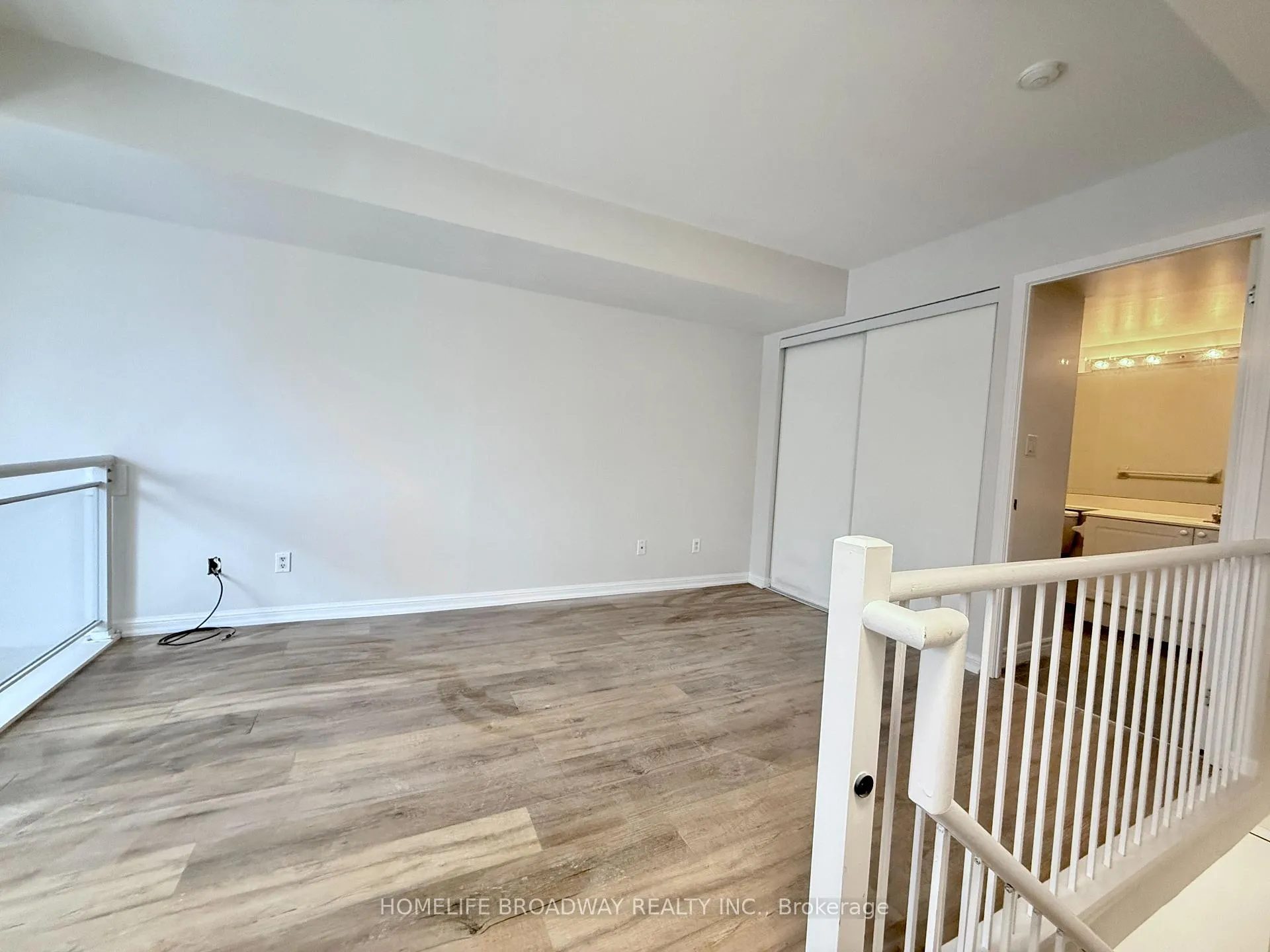 Photo 8 of Unit 406, 119 Merton Street, Toronto, Mount Pleasant West — HOMEH