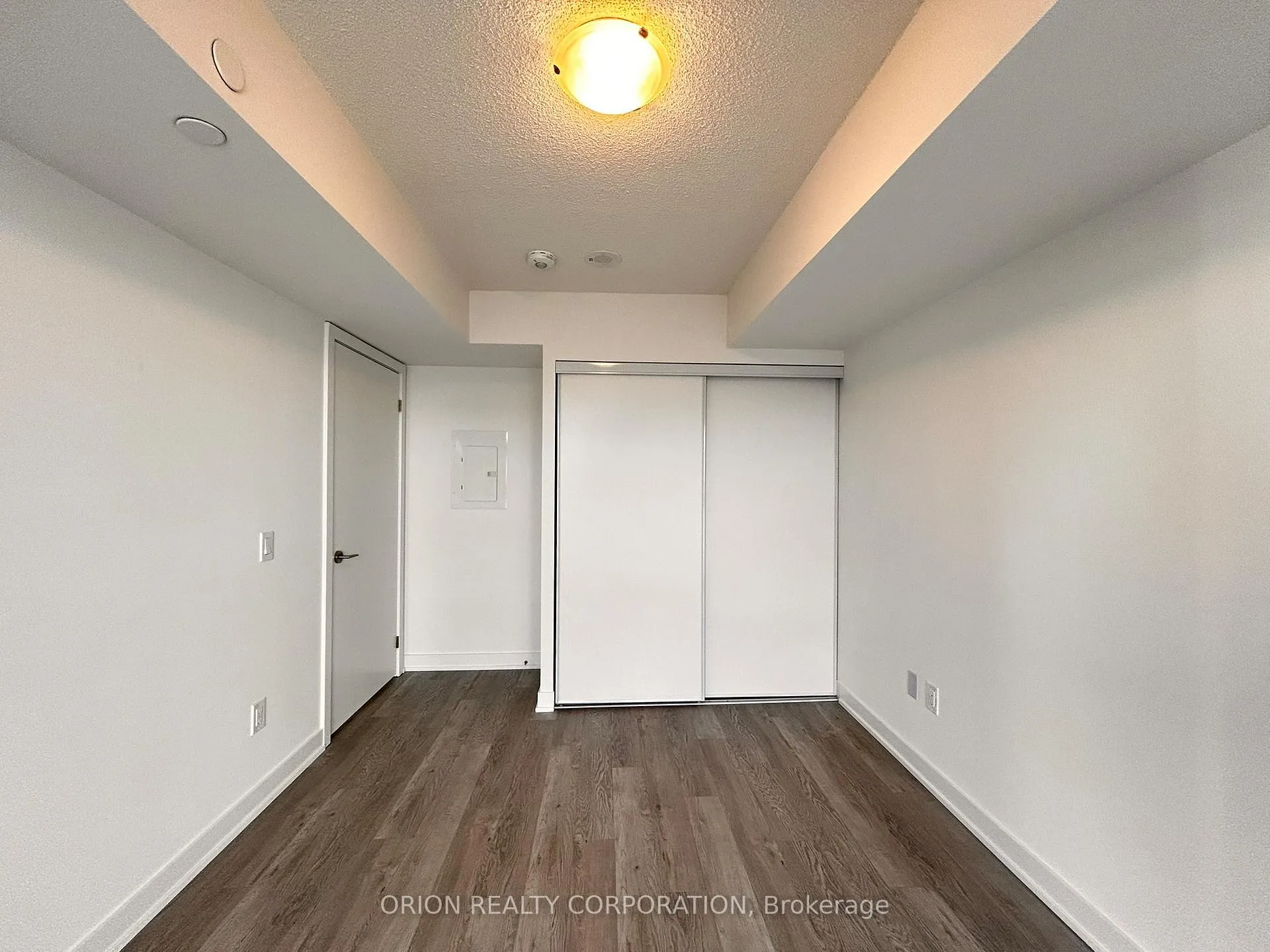 Photo 13 of Unit 1709, 1010 Sandy Beach Road, Pickering, Bay Ridges — HOMEH