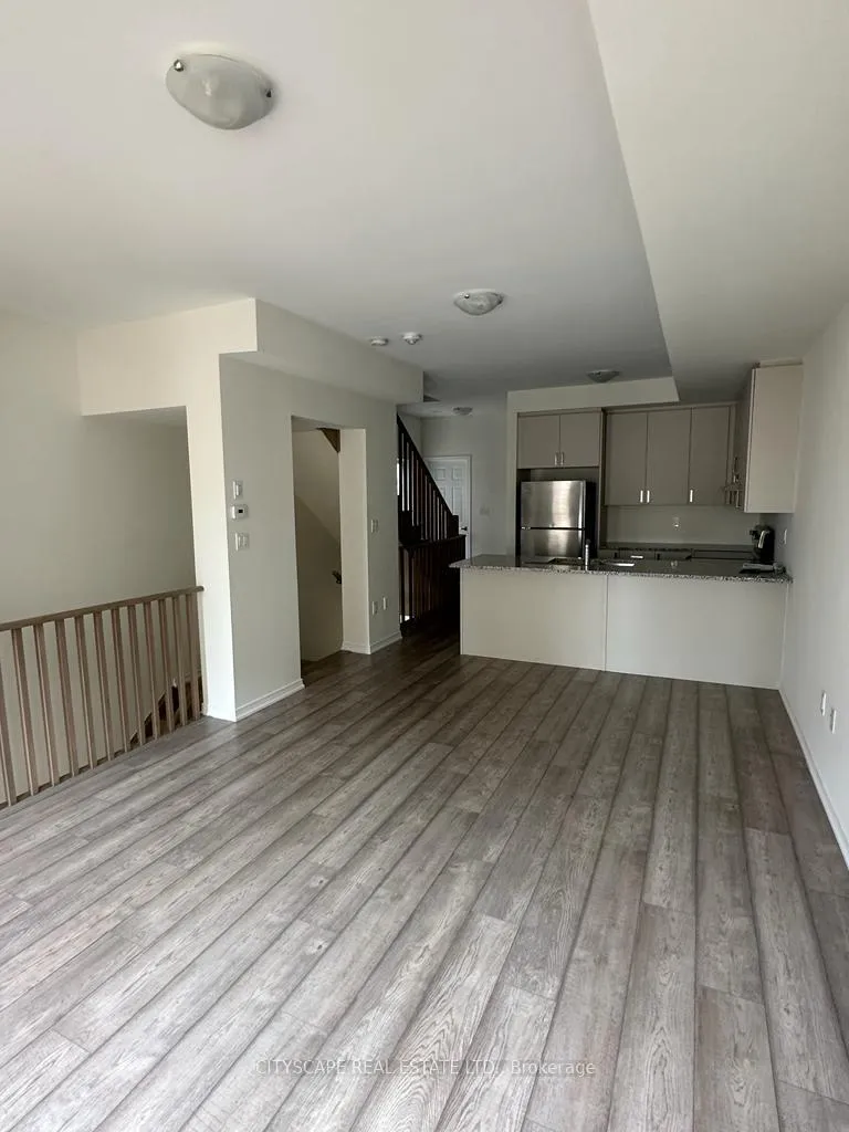 Photo 3 of 2617 Magdalen Path, Oshawa, Windfields — HOMEH