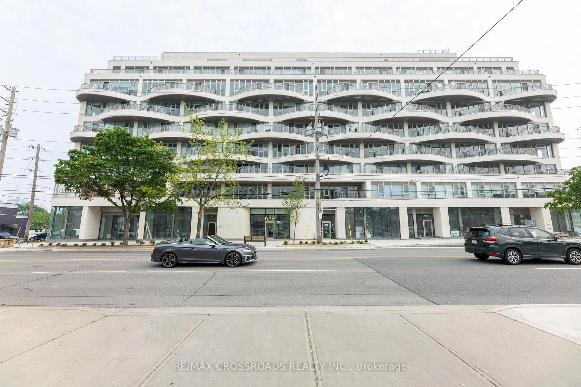 Photo 2 of Unit 511, 689 The Queensway Street, Etobicoke, Stonegate-Queensway — HOMEH