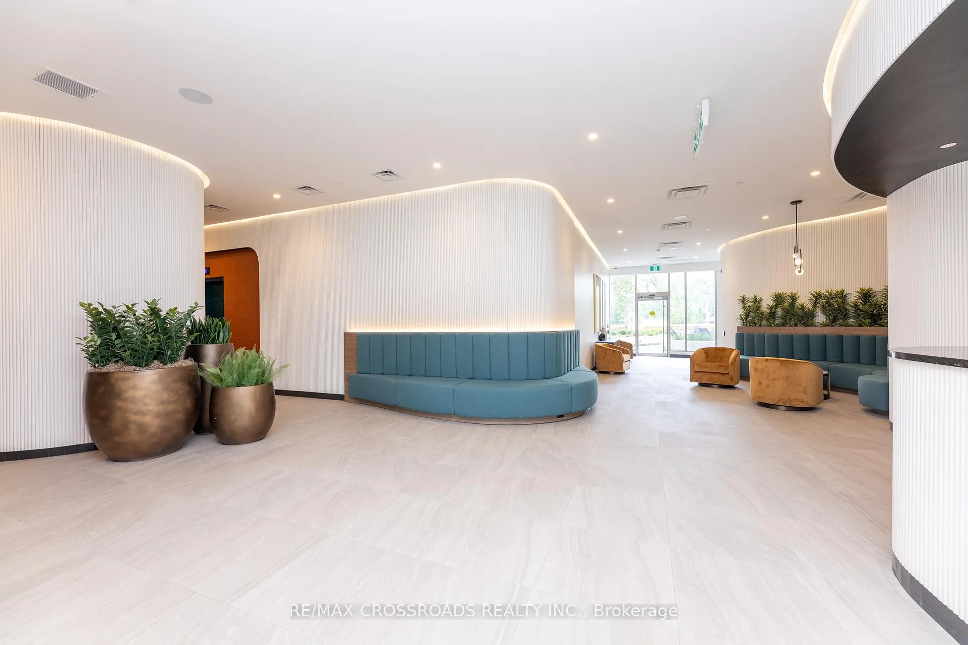 Photo 5 of Unit 511, 689 The Queensway Street, Etobicoke, Stonegate-Queensway — HOMEH