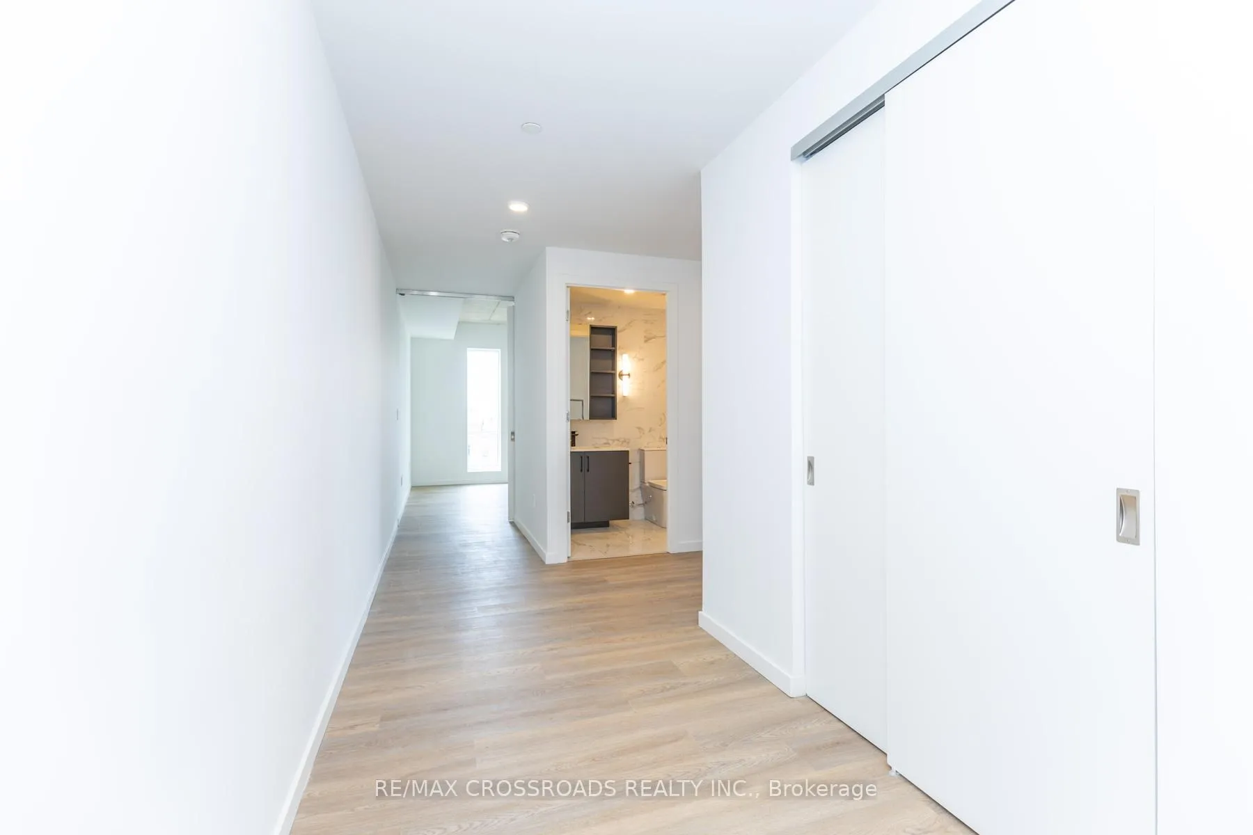 Photo 11 of Unit 511, 689 The Queensway Street, Etobicoke, Stonegate-Queensway — HOMEH