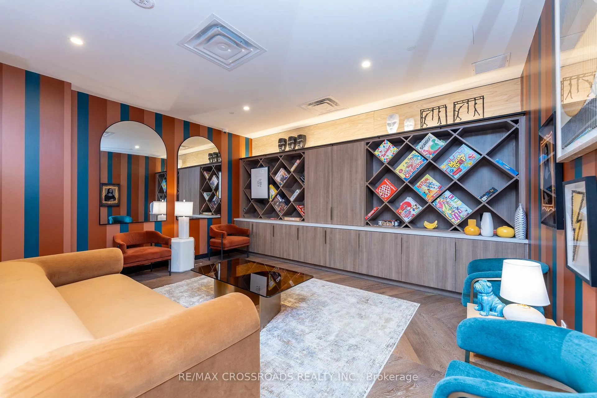 Photo 38 of Unit 511, 689 The Queensway Street, Etobicoke, Stonegate-Queensway — HOMEH