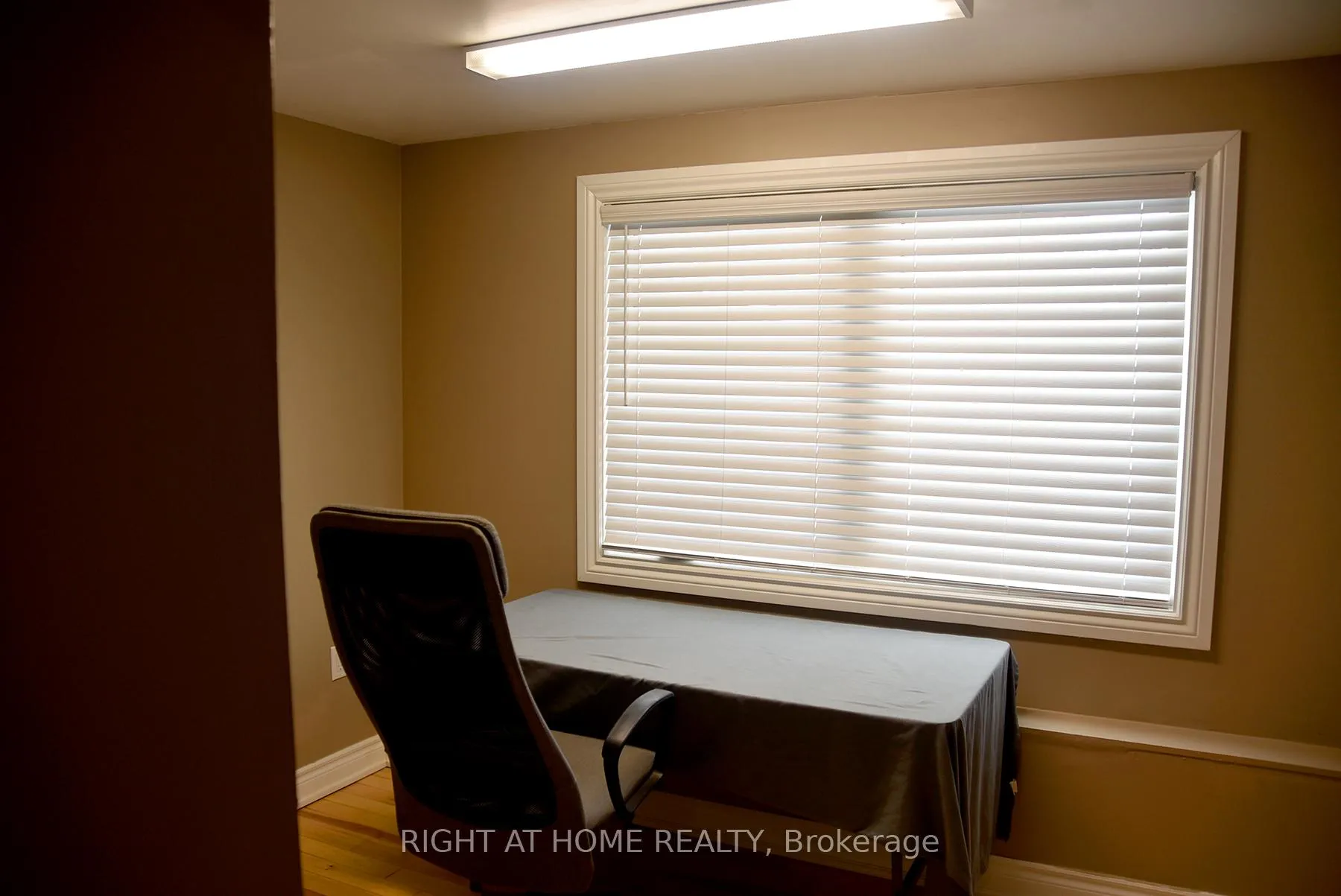 Photo 19 of 994 Haist Street, Pelham, Fonthill — HOMEH