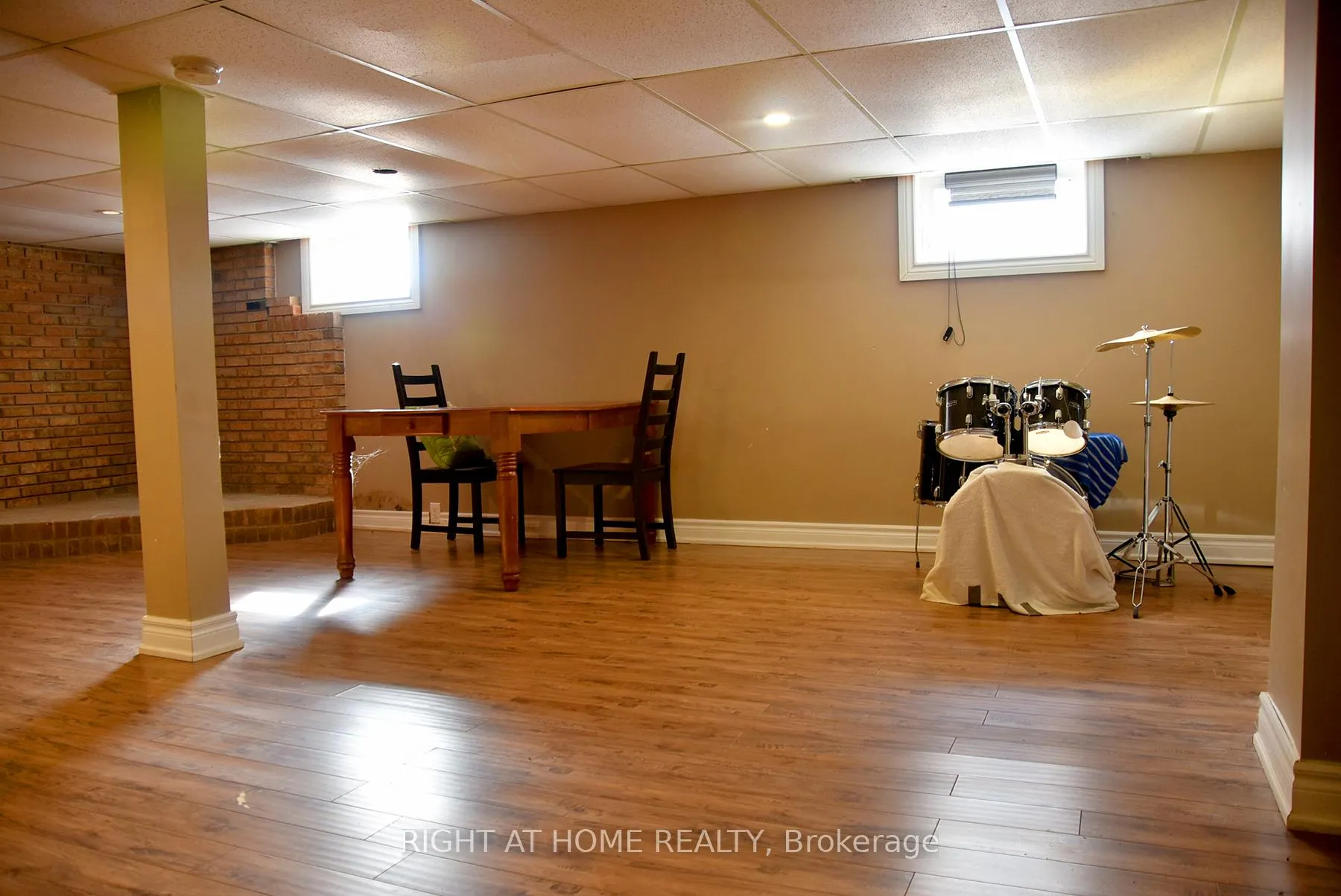 Photo 27 of 994 Haist Street, Pelham, Fonthill — HOMEH