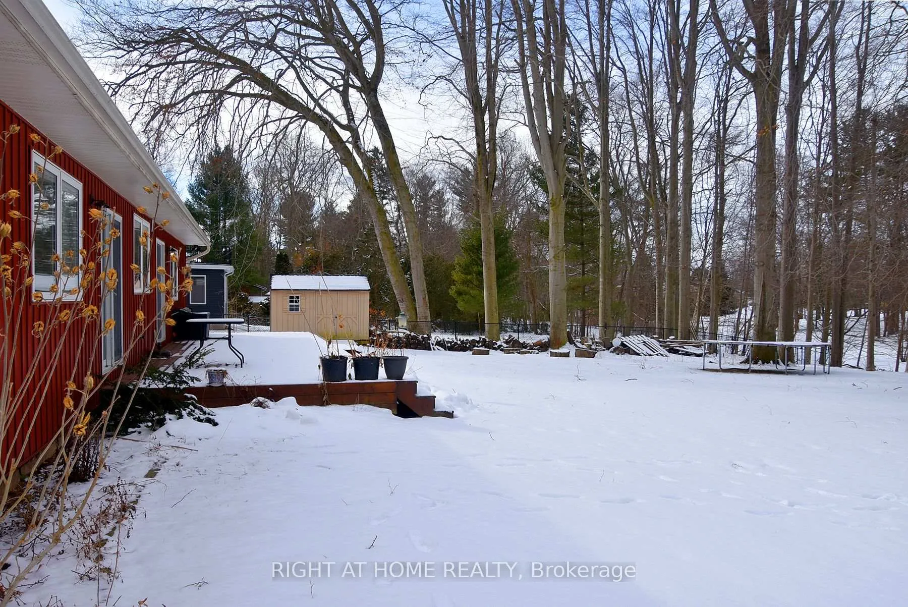 Photo 34 of 994 Haist Street, Pelham, Fonthill — HOMEH