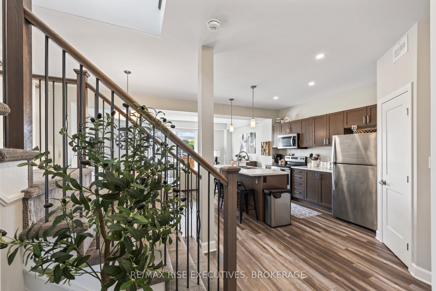 Photo 13 of 1219 Max Crescent, Kingston, City Northwest — HOMEH