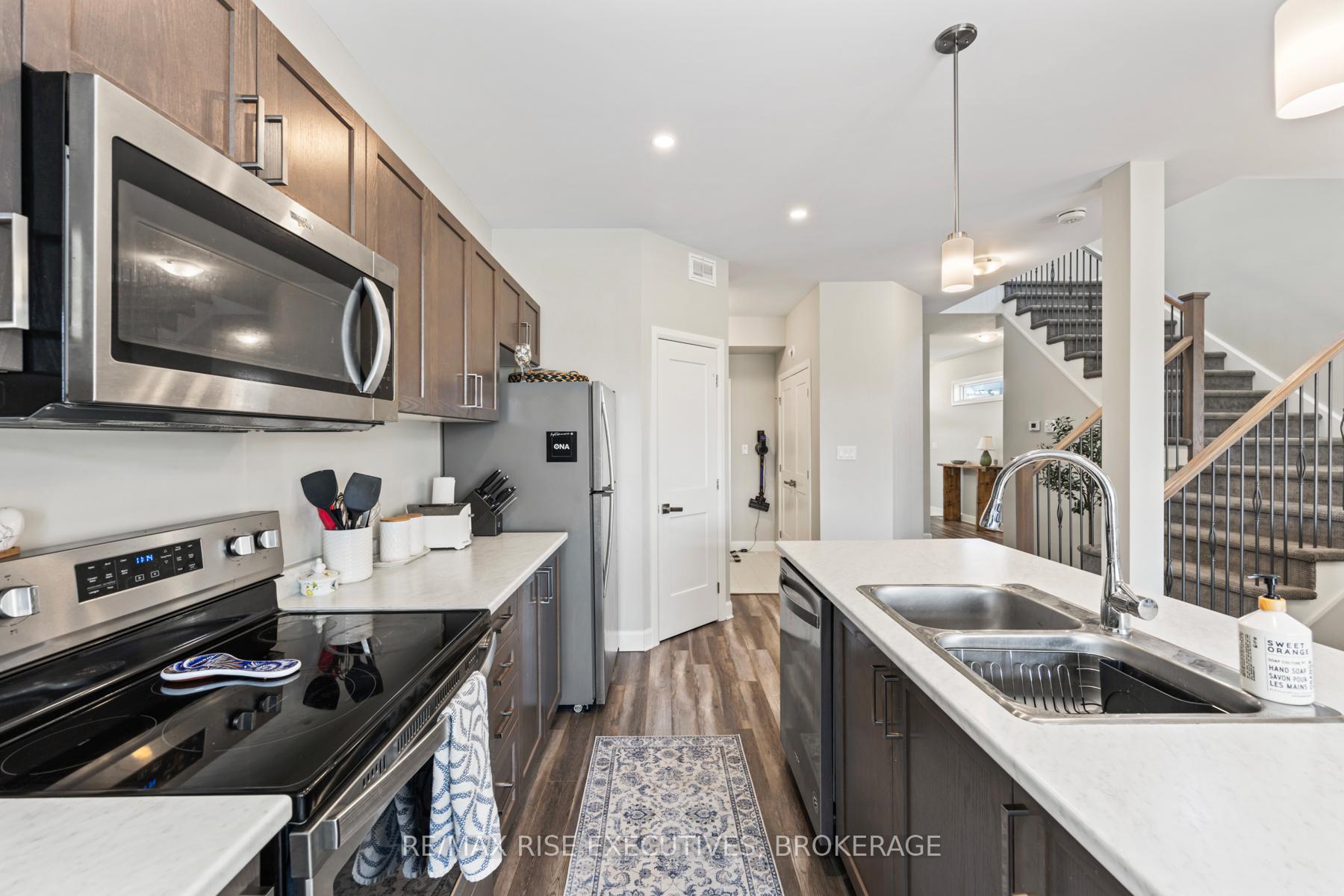 Photo 17 of 1219 Max Crescent, Kingston, City Northwest — HOMEH