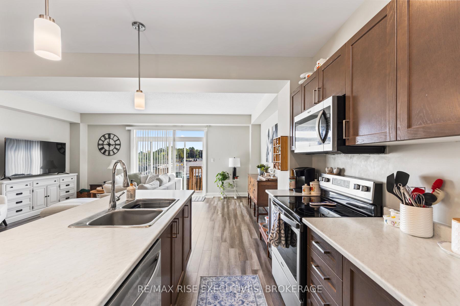 Photo 18 of 1219 Max Crescent, Kingston, City Northwest — HOMEH
