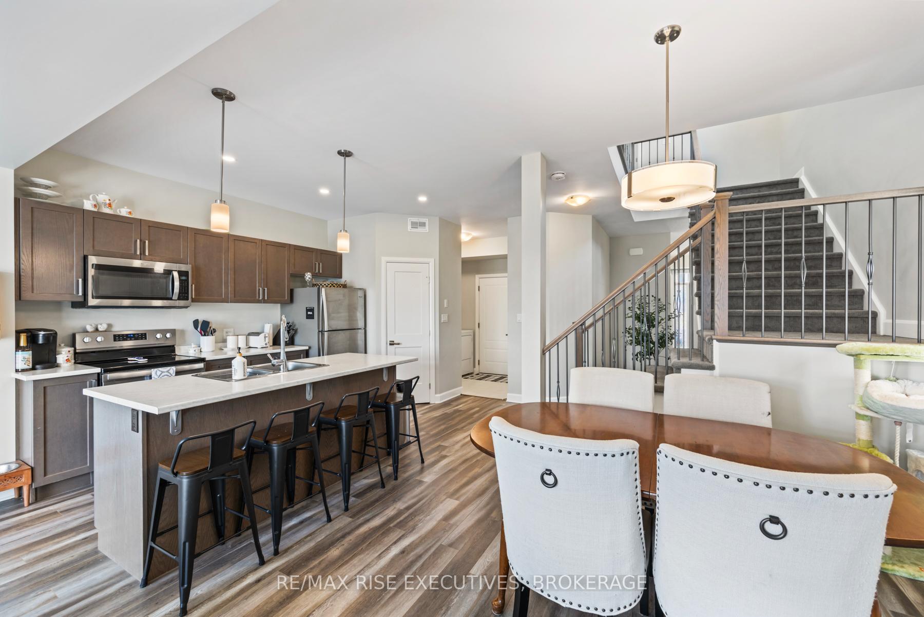 Photo 23 of 1219 Max Crescent, Kingston, City Northwest — HOMEH