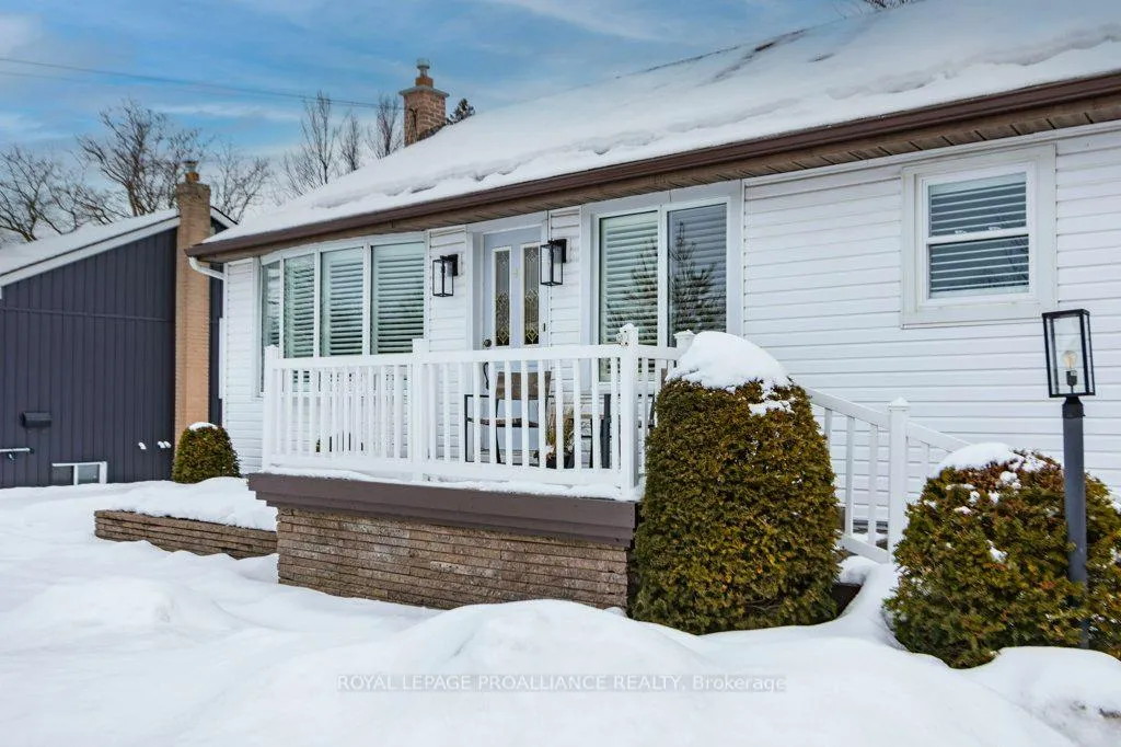 Photo 3 of 119 Lemoine Street, Belleville, Belleville Ward — HOMEH