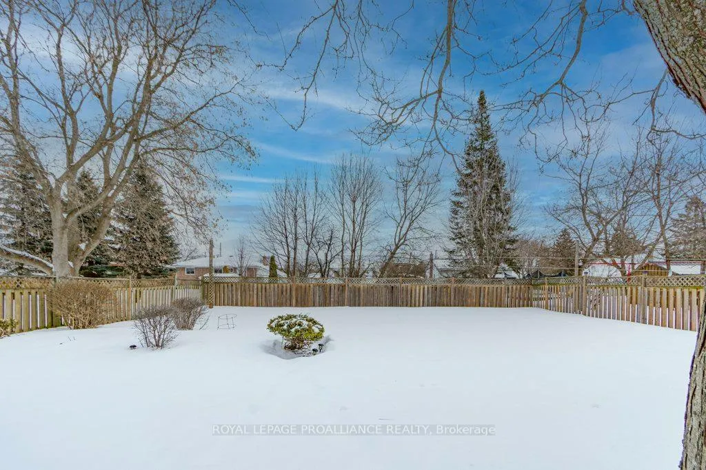 Photo 35 of 119 Lemoine Street, Belleville, Belleville Ward — HOMEH