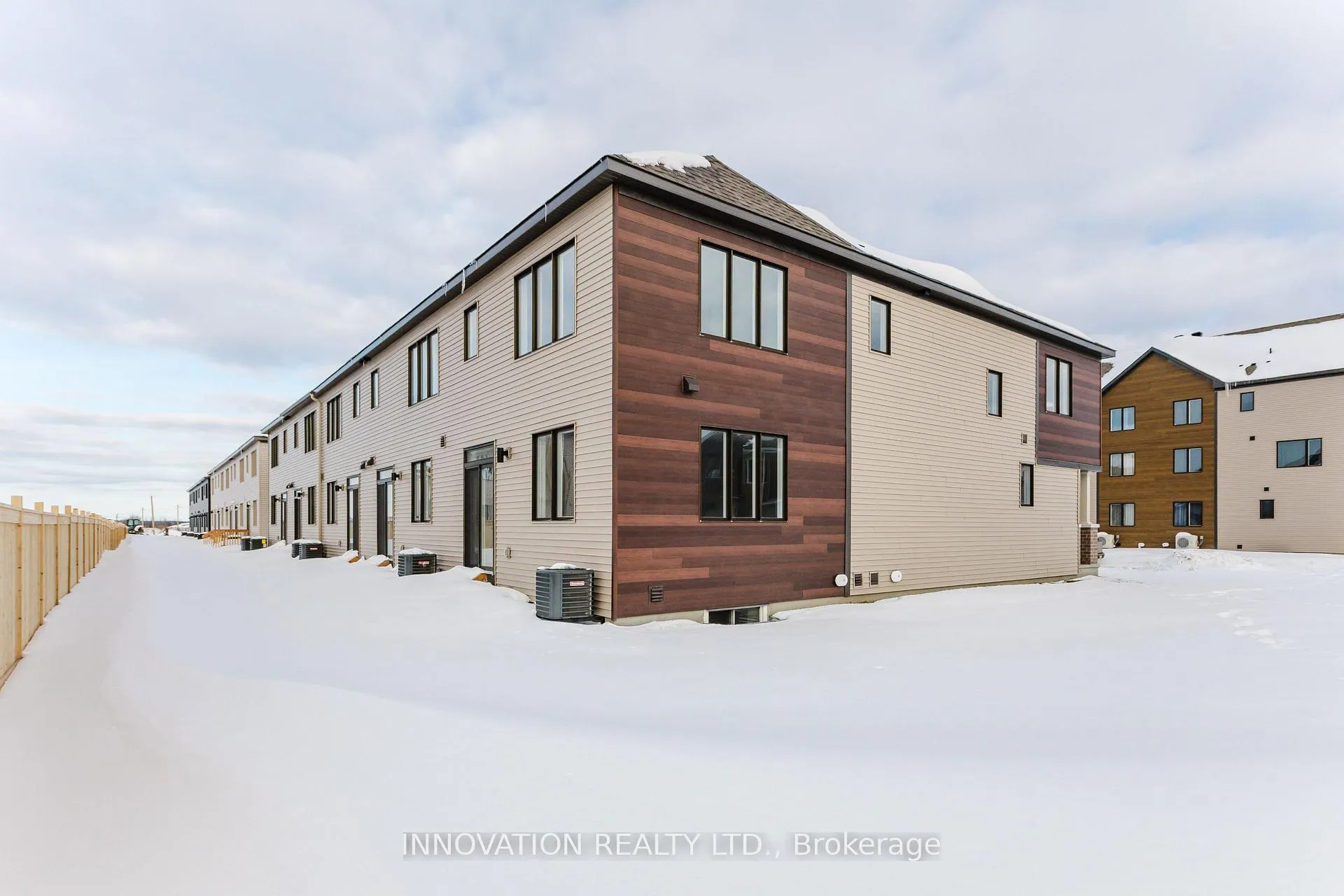 Photo 30 of 501 Galanthus Walk, Ottawa, Kanata - Rural Kanata (Central) — HOMEH