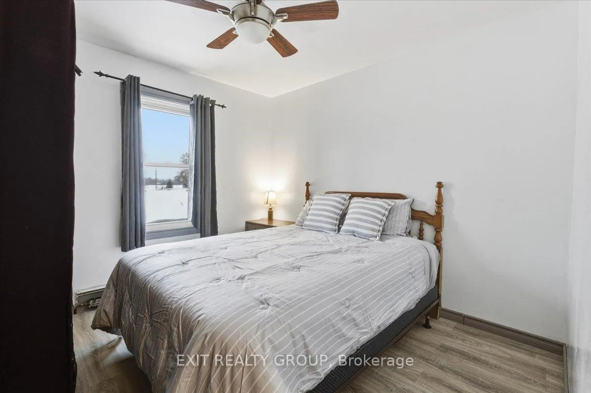 Photo 12 of 16 Catherine Street, Tyendinaga, Tyendinaga Township — HOMEH