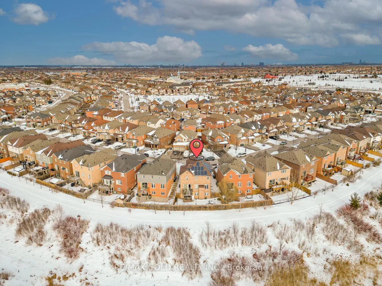 Photo 3 of 86 Miracle Trail, Brampton, Northwest Brampton — HOMEH