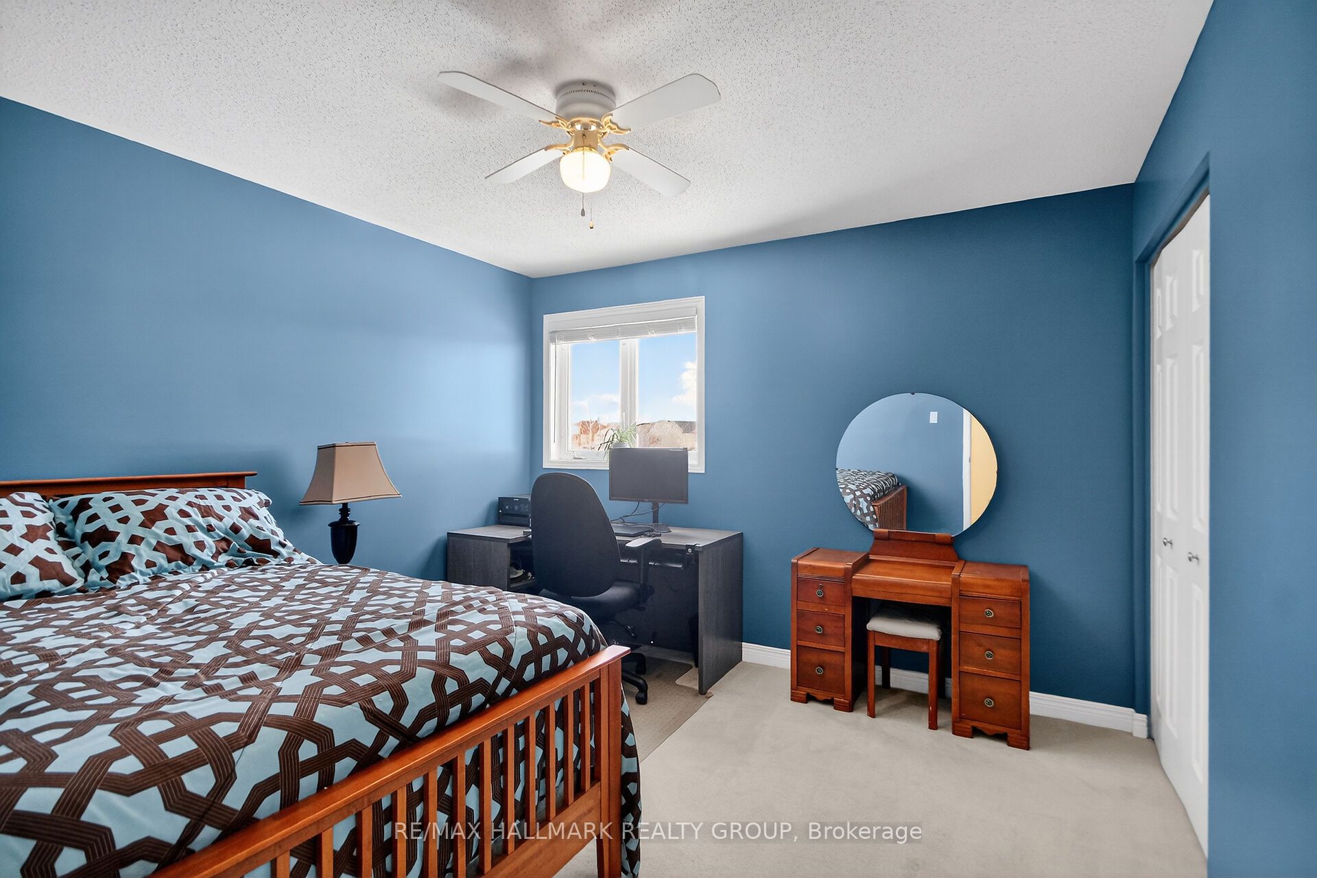 Photo 24 of 1 Catterick Crescent, Ottawa, Kanata - Morgan's Grant/South March — HOMEH