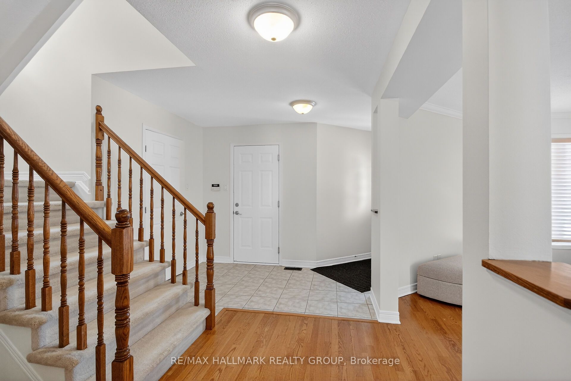 Photo 26 of 1 Catterick Crescent, Ottawa, Kanata - Morgan's Grant/South March — HOMEH