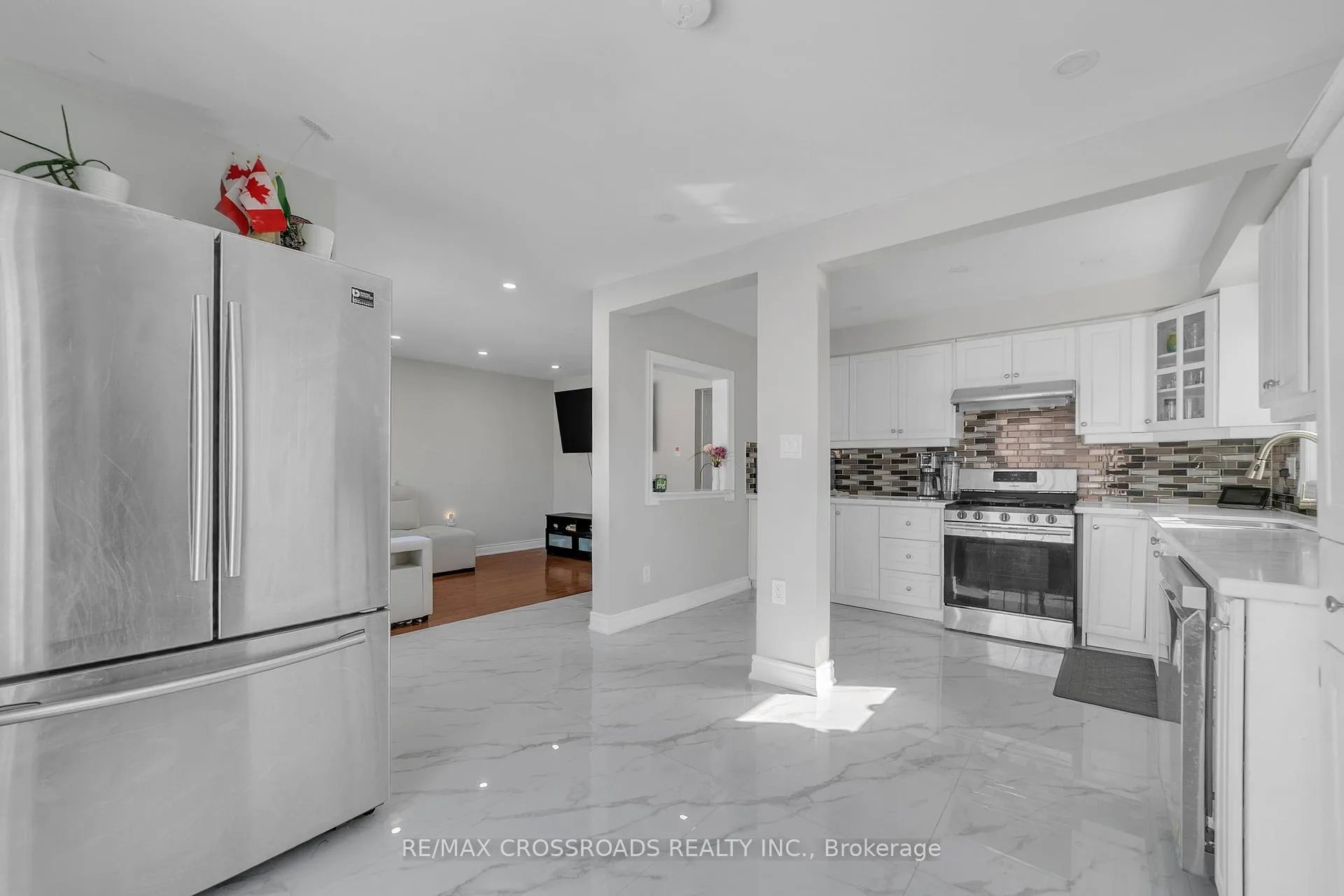 Photo 12 of 65 Creditstone Road, Brampton, Fletcher's Creek South — HOMEH