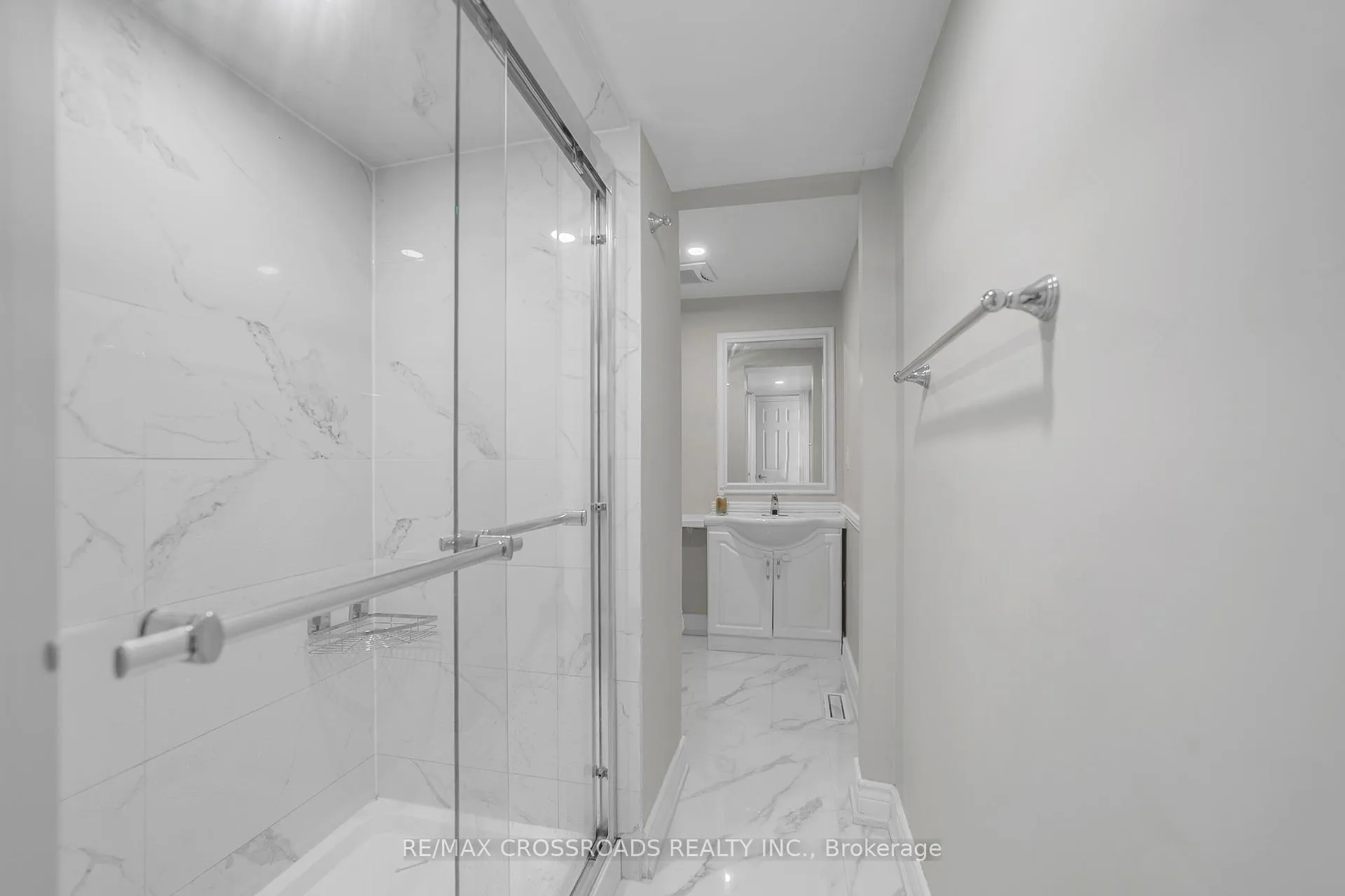 Photo 16 of 65 Creditstone Road, Brampton, Fletcher's Creek South — HOMEH