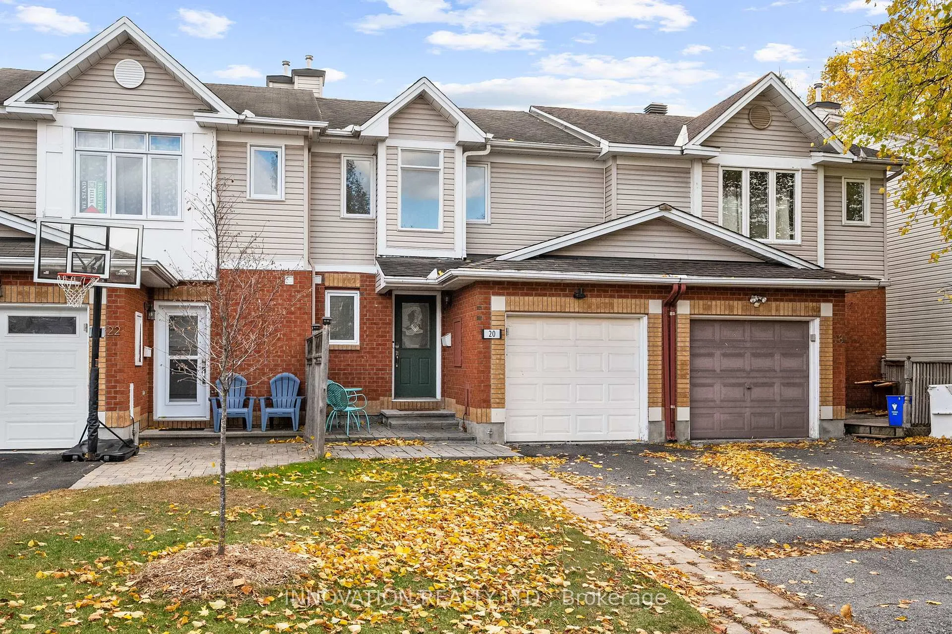 Photo 1 of 20 Banchory Crescent, Ottawa, Kanata - Morgan's Grant/South March — HOMEH
