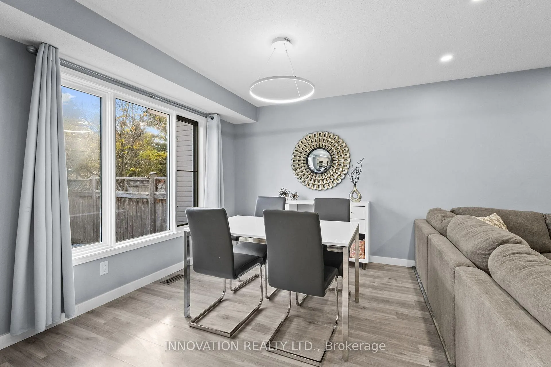 Photo 8 of 20 Banchory Crescent, Ottawa, Kanata - Morgan's Grant/South March — HOMEH