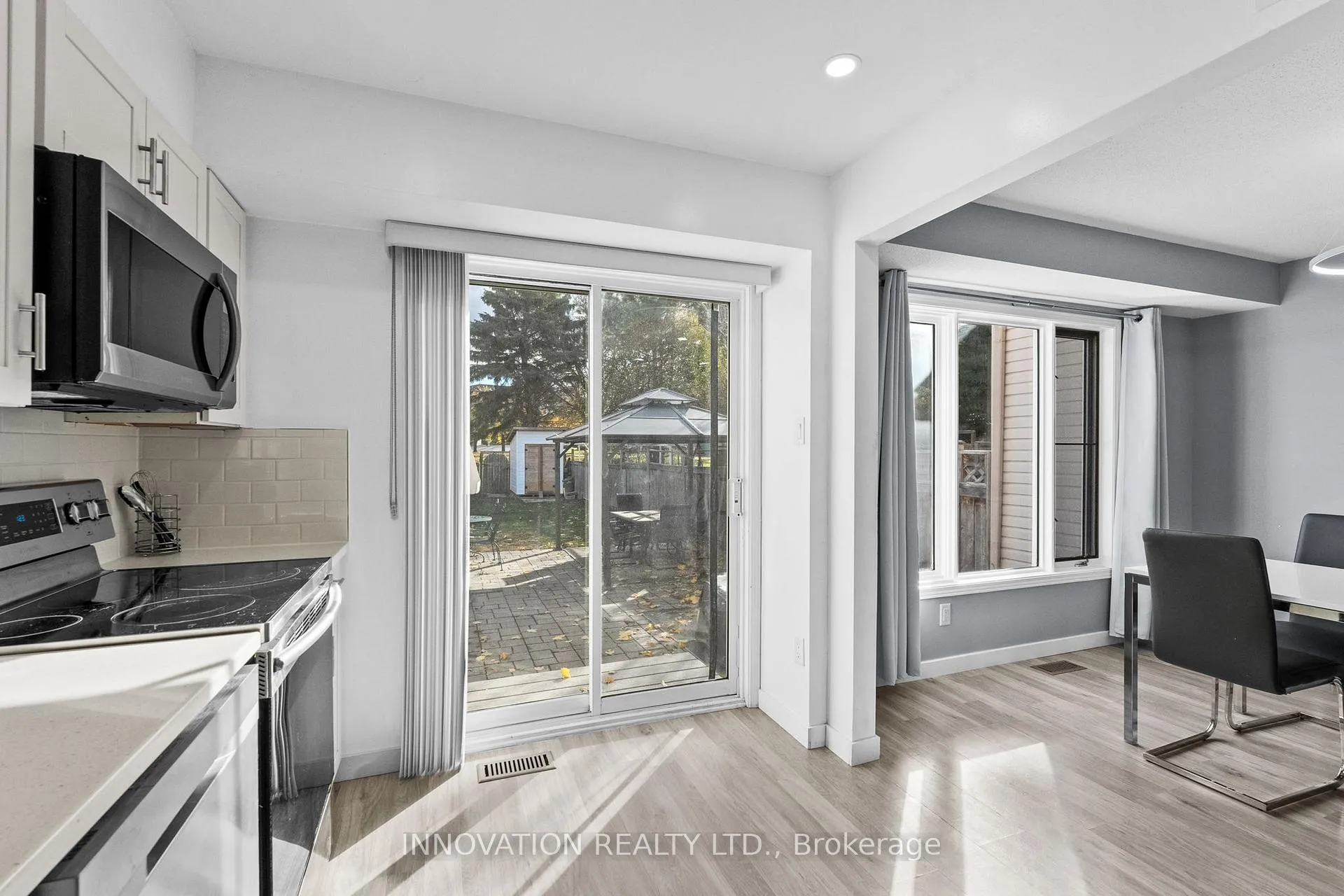 Photo 11 of 20 Banchory Crescent, Ottawa, Kanata - Morgan's Grant/South March — HOMEH