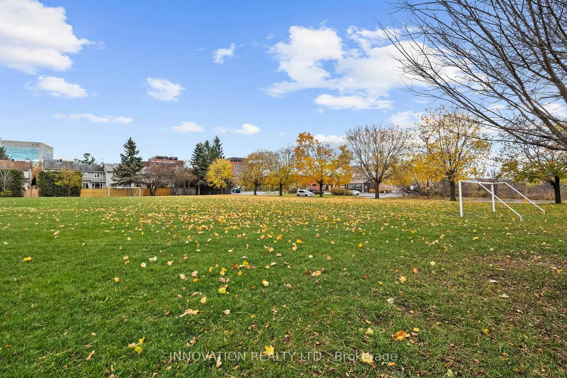 Photo 26 of 20 Banchory Crescent, Ottawa, Kanata - Morgan's Grant/South March — HOMEH