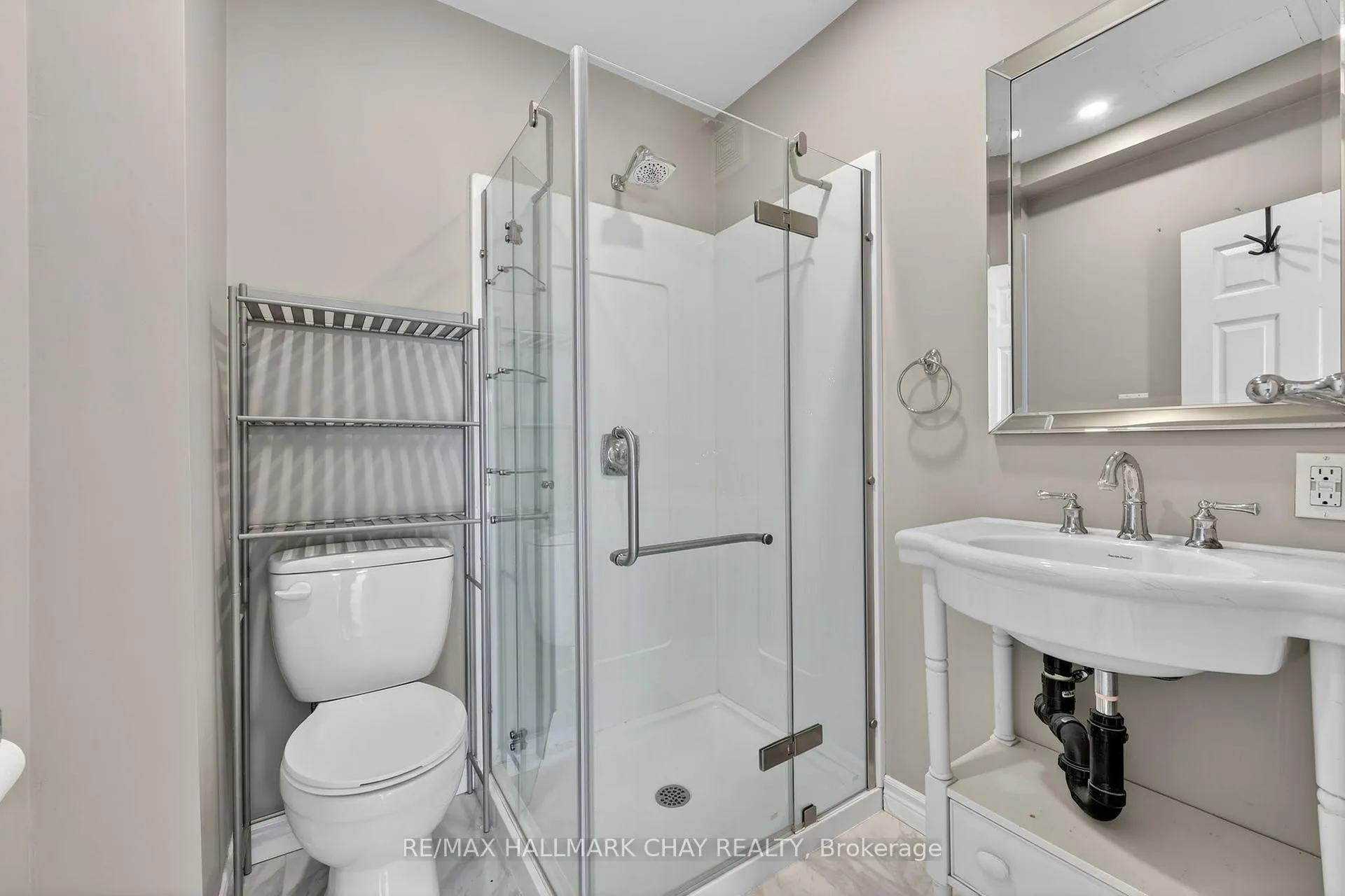 Photo 28 of 8 John Street, Springwater, Elmvale — HOMEH